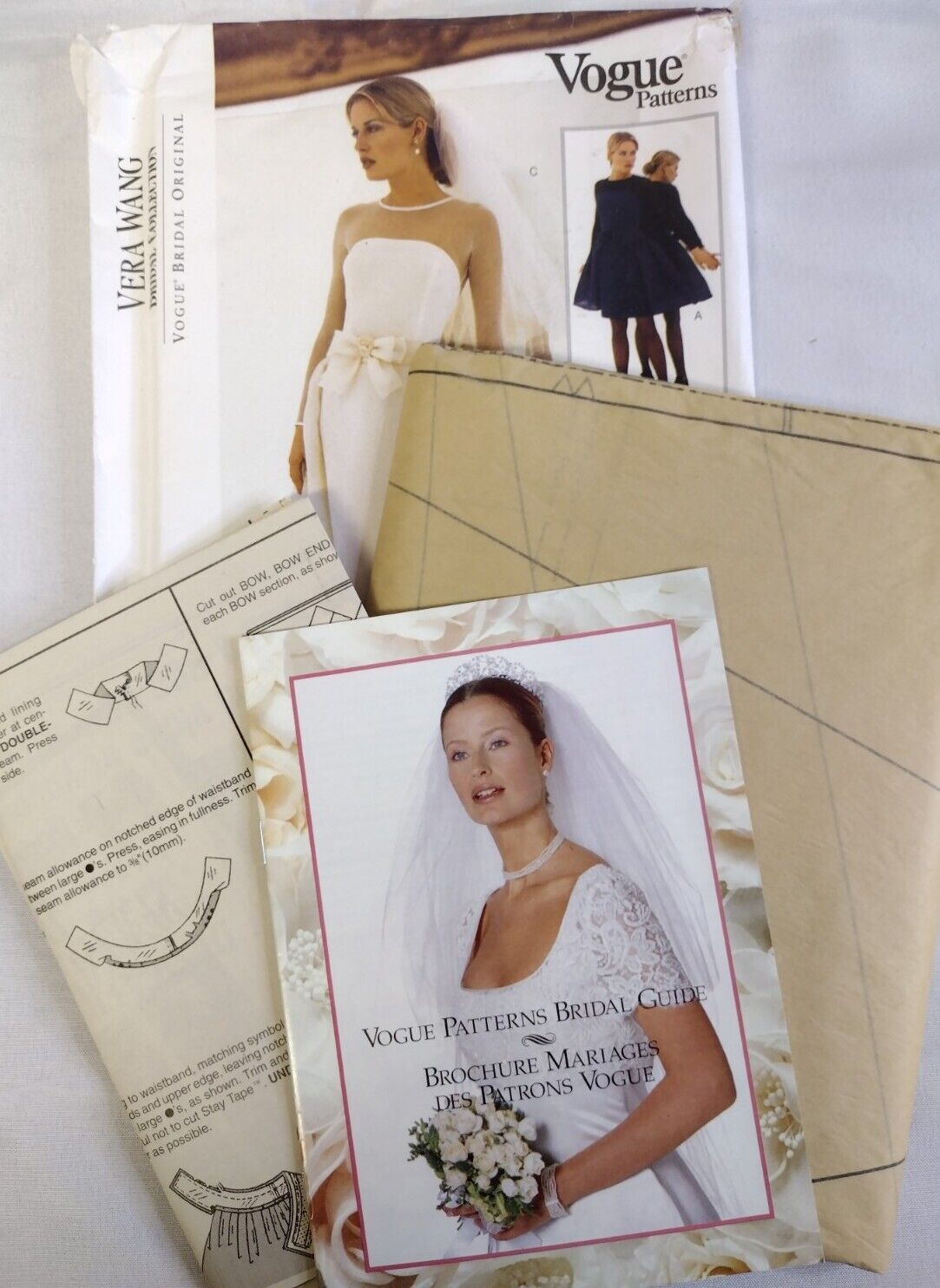 Vera Wang Vogue Sewing Pattern #1583 Bridal Collection Uncut 8-10-12 Vintage 