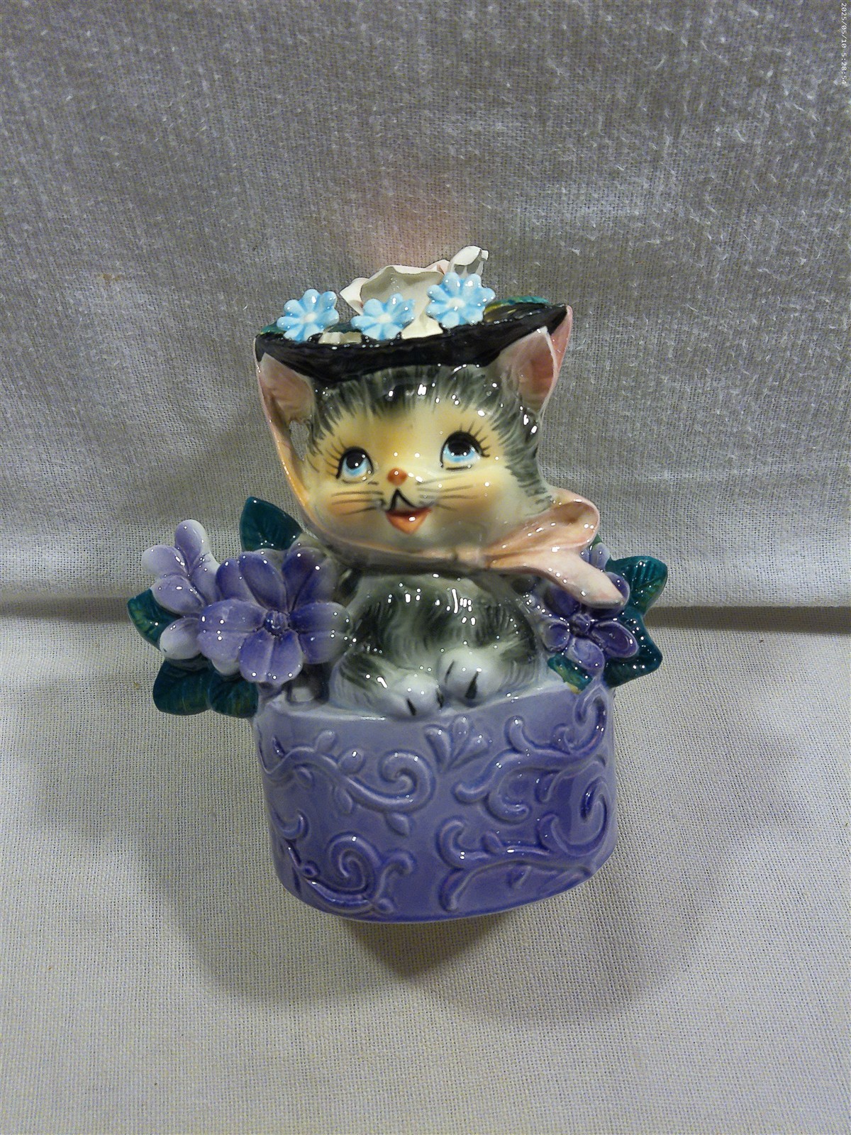 Vintage Lefton Japan Ceramic Cat Kitten Wall Pocket Planter #251
