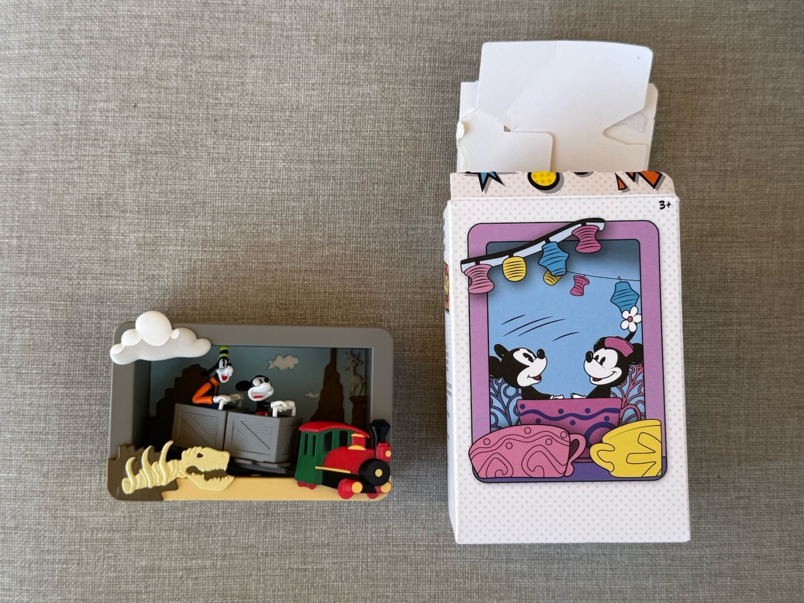 Mickey Mouse and Friends Disney Parks Diorama Big Thunder Mountain Figurine