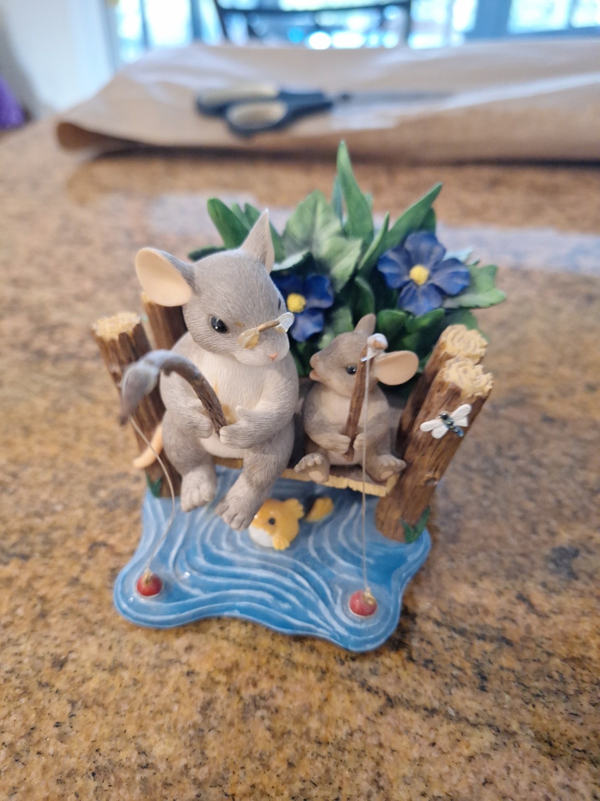 Vintage 2001 Charming Tails “Your The Best-Hook Line & Sinker” Figurine-MINT