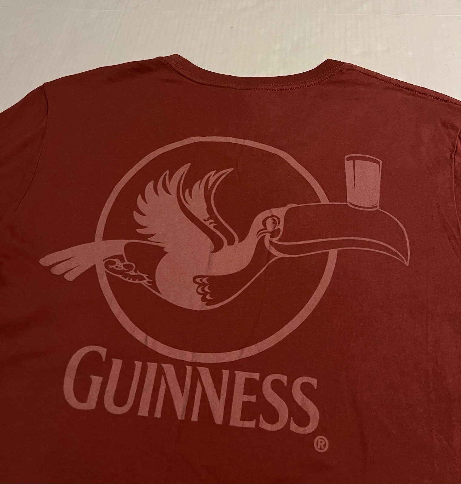 Guinness Beer Toucan T-Shirt LARGE Brewery Gate Stout Draught Ireland Pint Guinness Beer Toucan T-Shirt LARGE Brewery Gate Stout Draught Ireland Pint