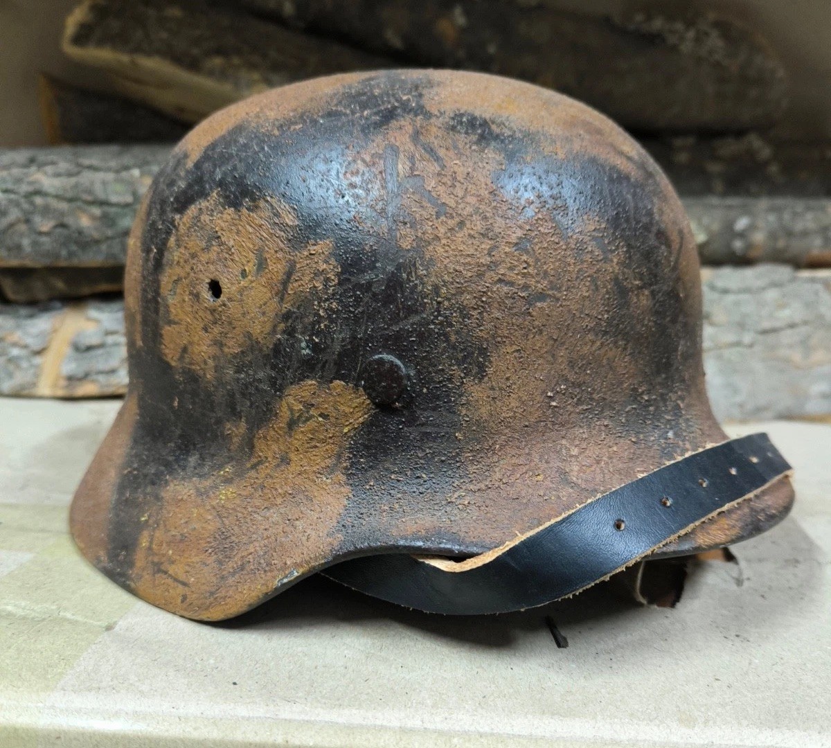 WW2 M40 German  Helmet WWII M 40. Combat helmet.size 64