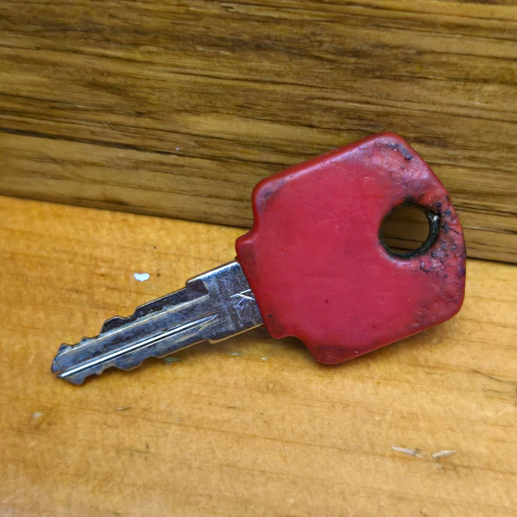 Red Plastic Head Key Blank Marked K772 Replacement Key Blank