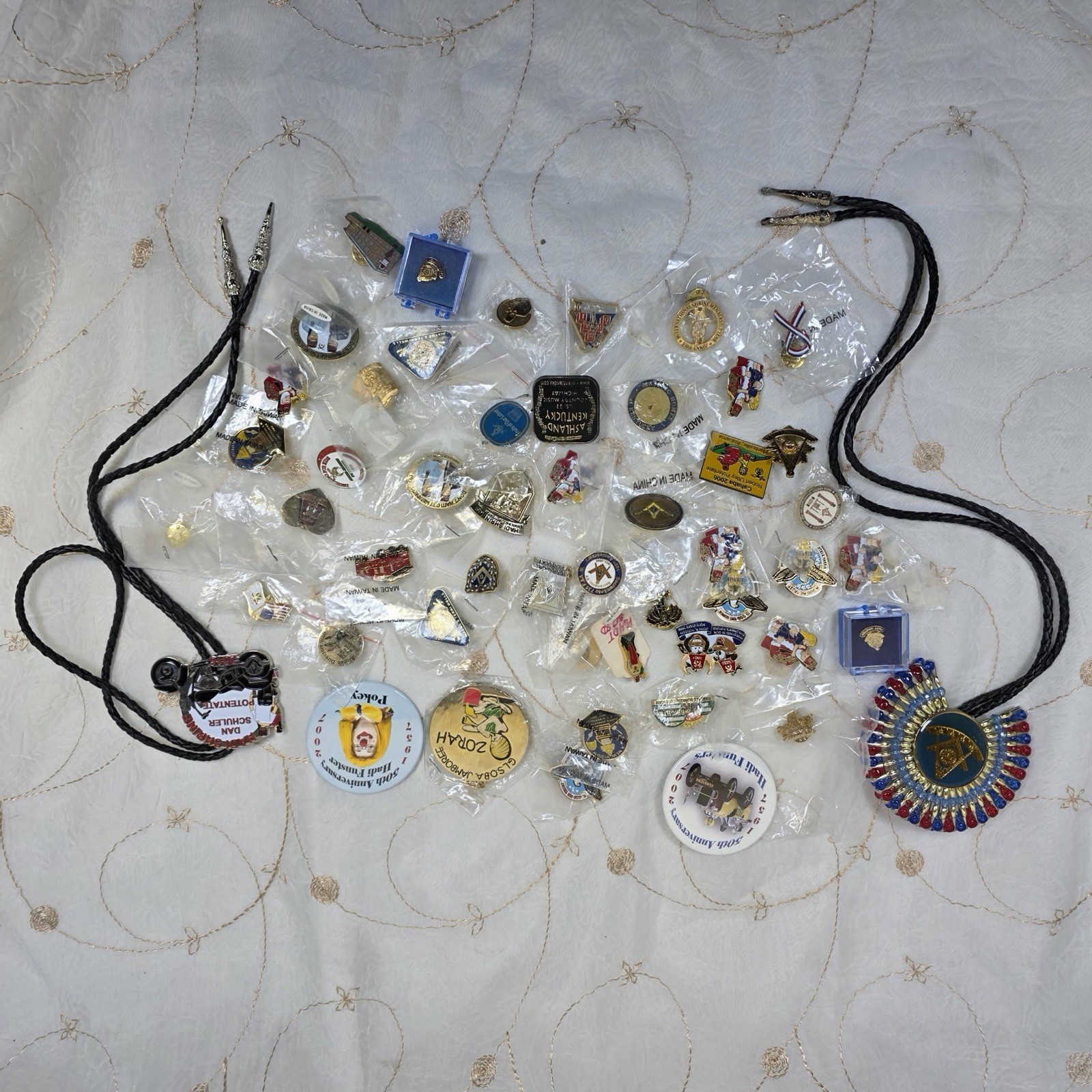 Vtg 48 Total Items Shriners Masonic Pins Lot Hadi Zorah Grand Lodge KY Cahaba Vtg 48 Total Items Shriners Masonic Pins Lot Hadi Zorah Grand Lodge KY Cahaba