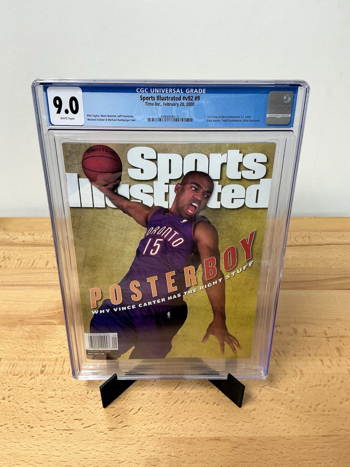 Sports Illustrated Vol 92 9 CGC 9.0 Graded Magazine Vince Carter Poster boy