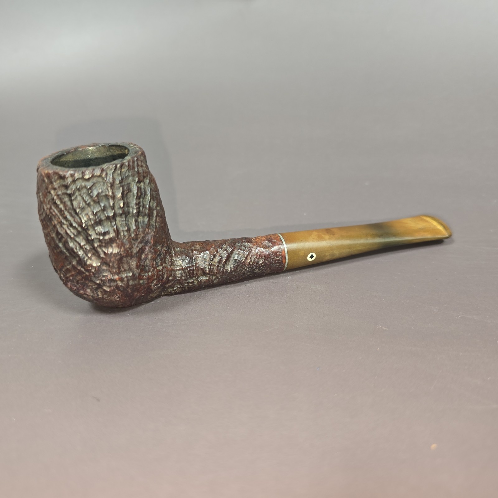 Kaywoodie Relief Grain Sandblasted Estate Briar Pipe