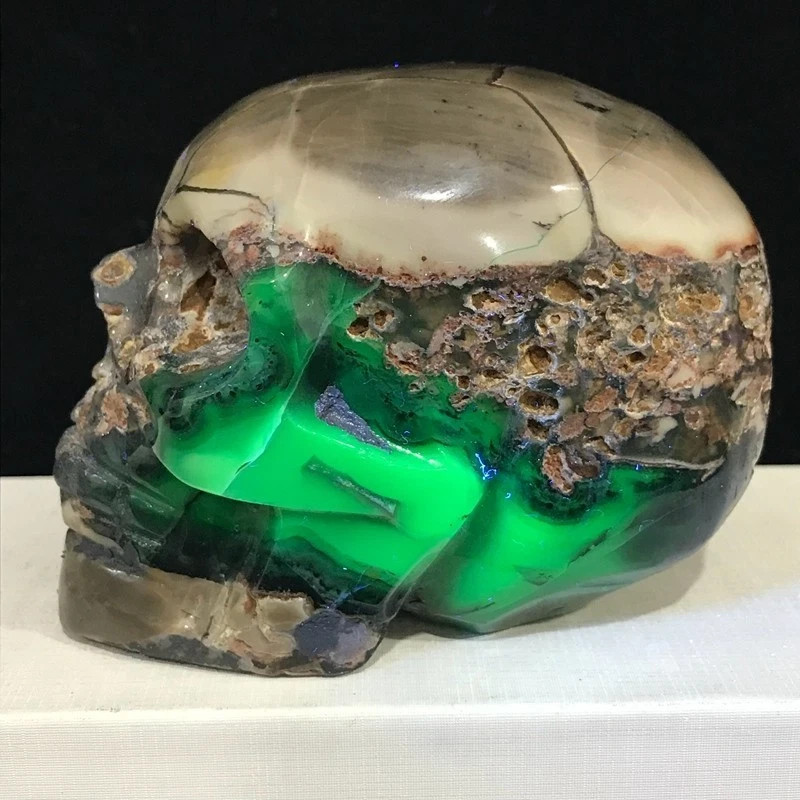560G Rare Volcanic Agate Crystal Hand Carved Skull Specimen Energy Healing Stone