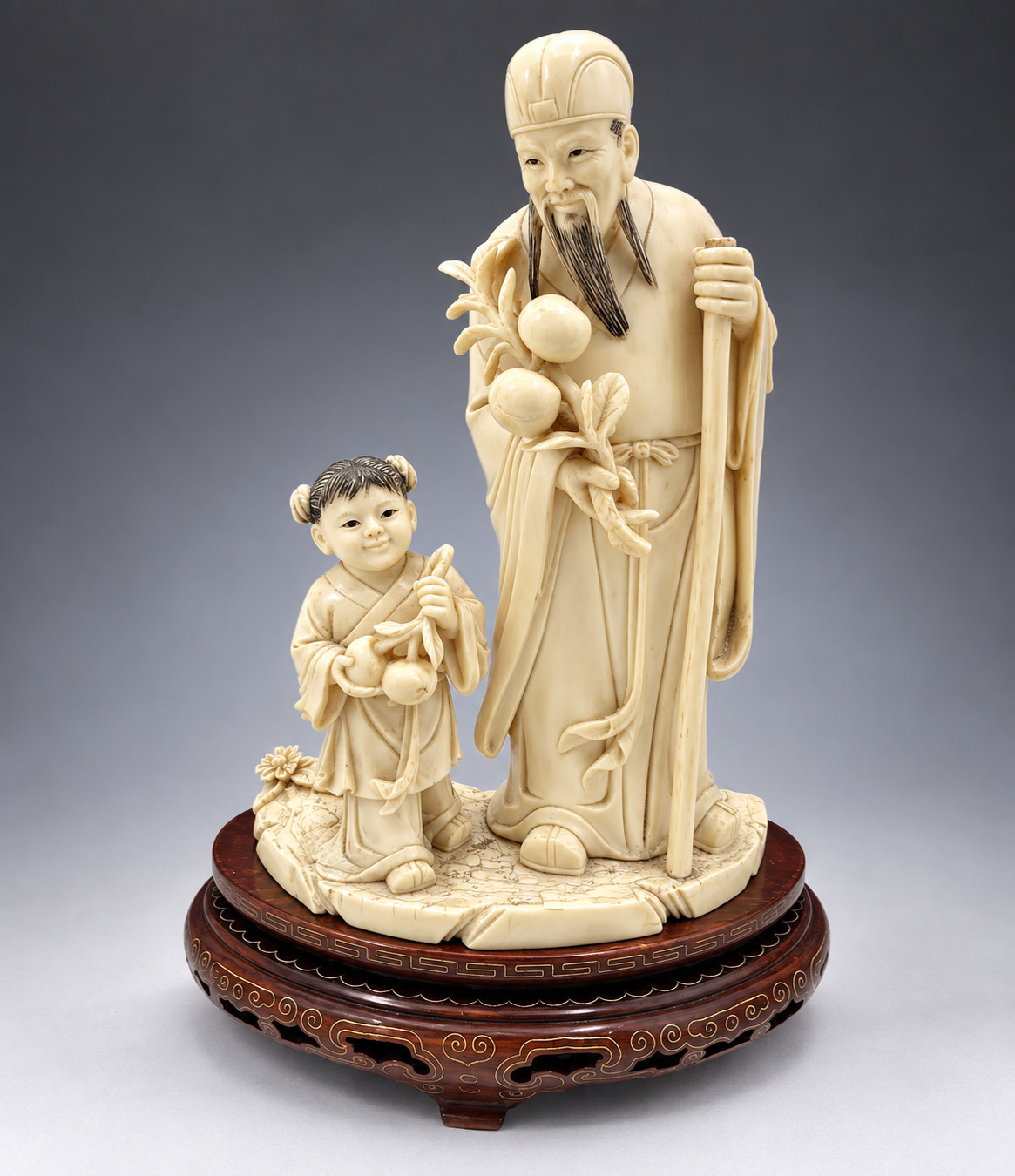 Antique Hand Carved Chinese Sculpture 7.5 Antique Hand Carved Chinese Sculpture 7.5