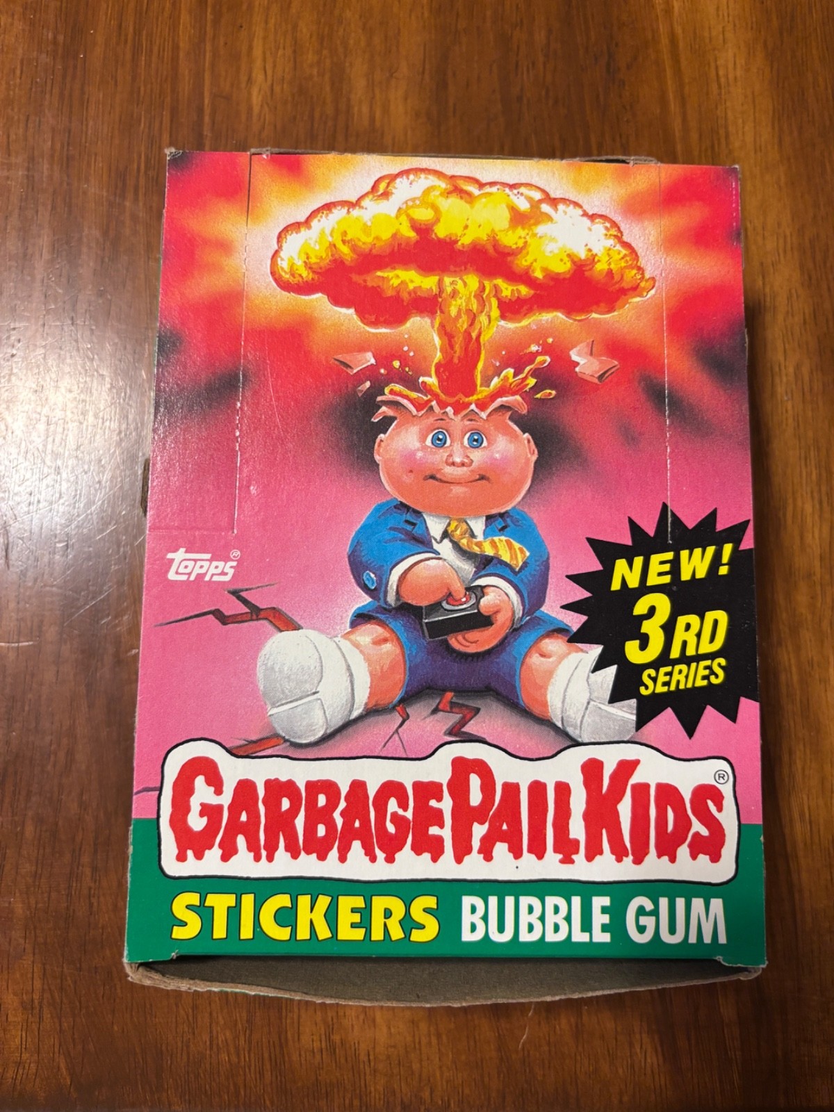 GARBAGE PAIL KIDS ORIGINAL SERIES 3 BOX 48 MERCHANT PACKS 25¢ GARBAGE PAIL KIDS ORIGINAL SERIES 3 BOX 48 MERCHANT PACKS 25¢