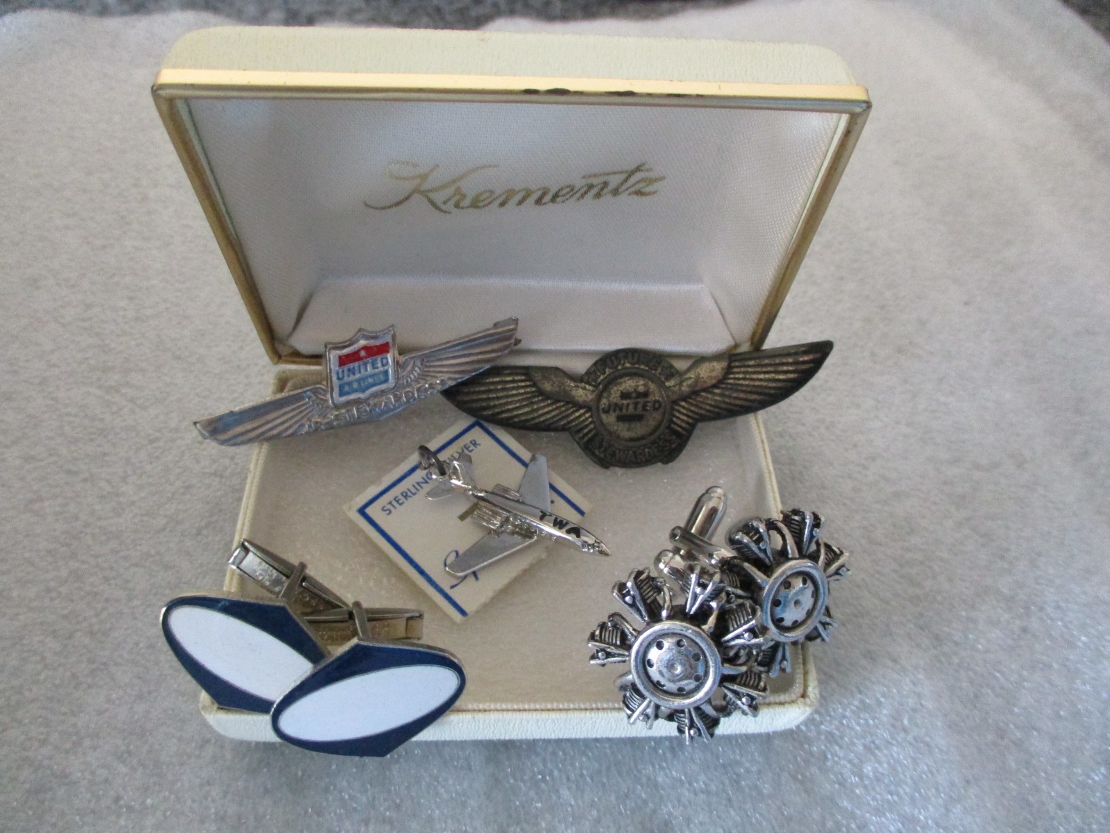 VTG CAPITAL/UNITED/TWA AIRLINES RADIAL AIRCRAFT ENGINE CUFFLINKS/WINGS/PENDANT
