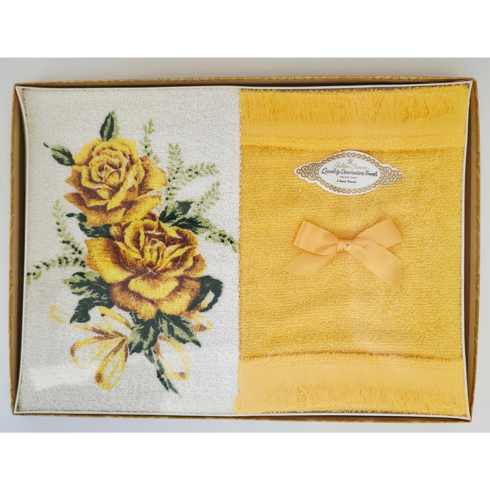 VINTAGE *NEW* 1960's Golden Crown Decorative Guest Towels Yellow w/Flowers Set 2