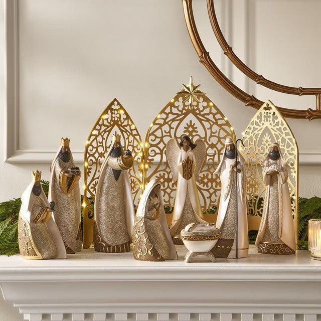 Member’s Mark 9-Piece Pre-Lit Nativity Set with 42 Warm White LED Lights & Timer