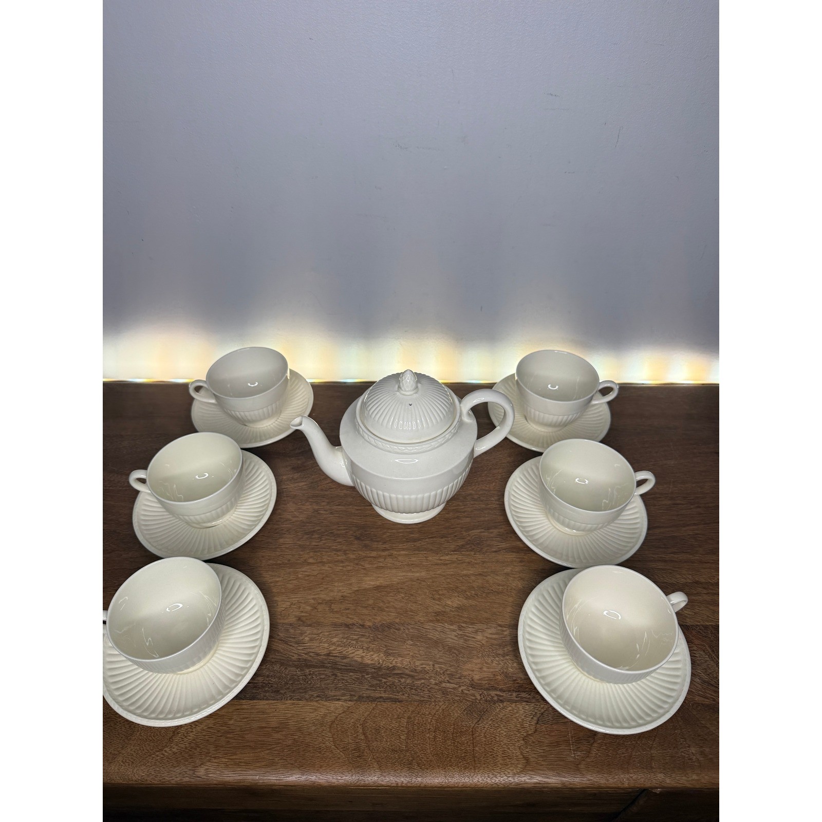 13 Pieces Wedgwood Edme Creamware  Tea Teapot Cups Saucers Ribbed Cream England