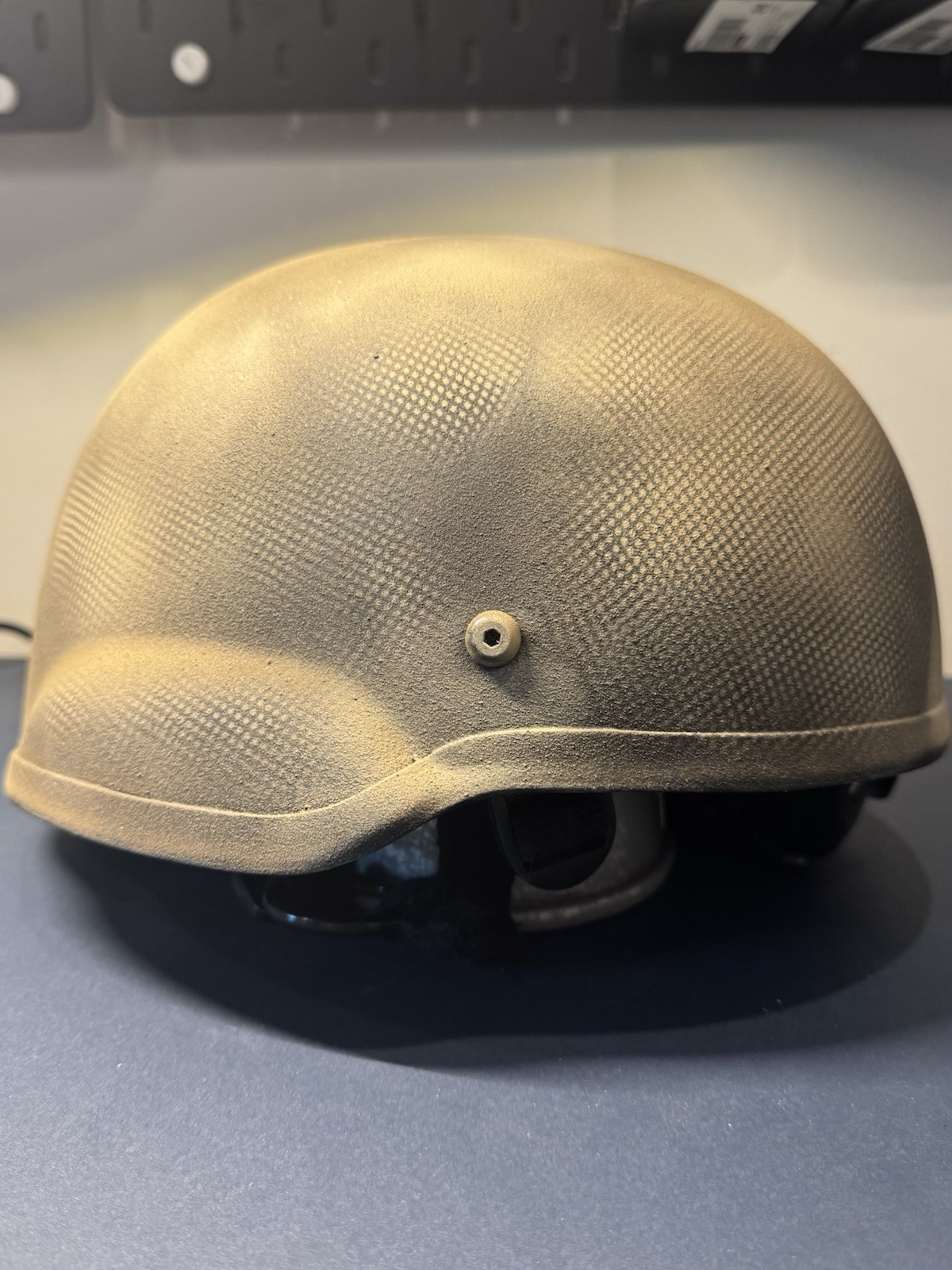 RARE OLDGEN Custom Mid Cut Gunfighter RANGER Ballistic Helmet Size Large SOF CAG RARE OLDGEN Custom Mid Cut Gunfighter RANGER Ballistic Helmet Size Large SOF CAG