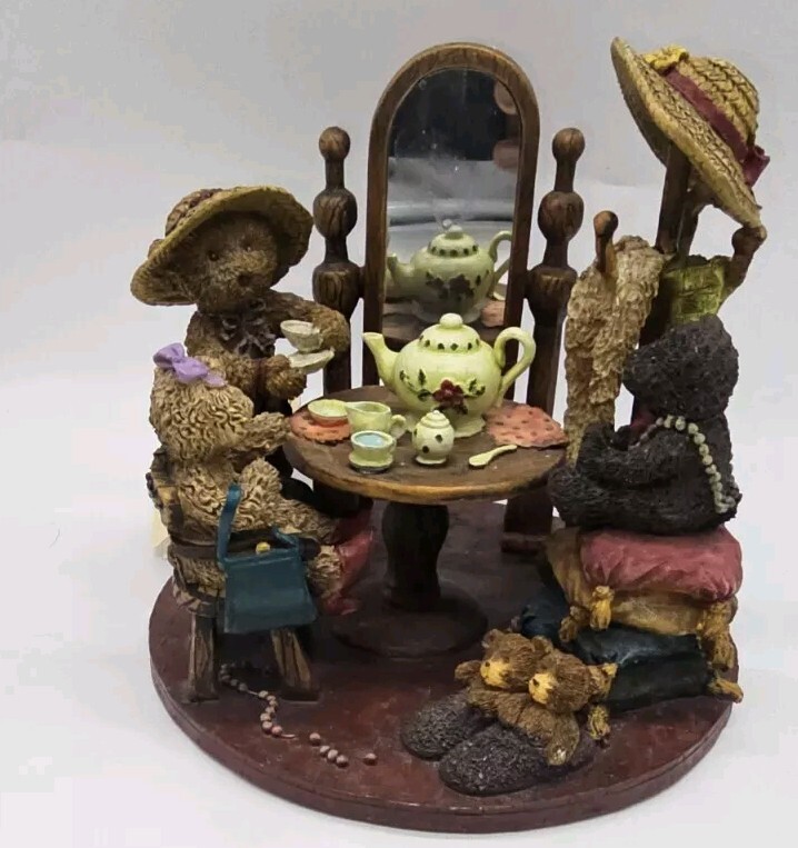 RUSS BERRIE & CO. BEARS FROM THE PAST TEA PARTY ITEM # 16663 REG. NO. DC2006