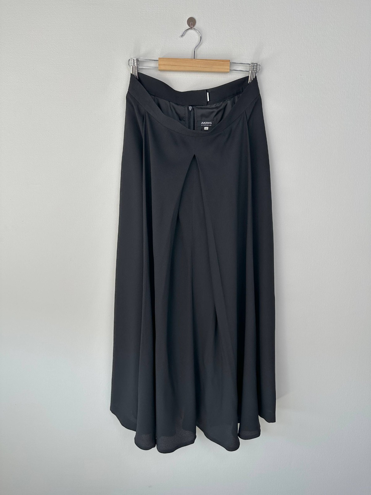 Akris Vintage Avant Garde Black Drape Maxi Skirt Size 44
