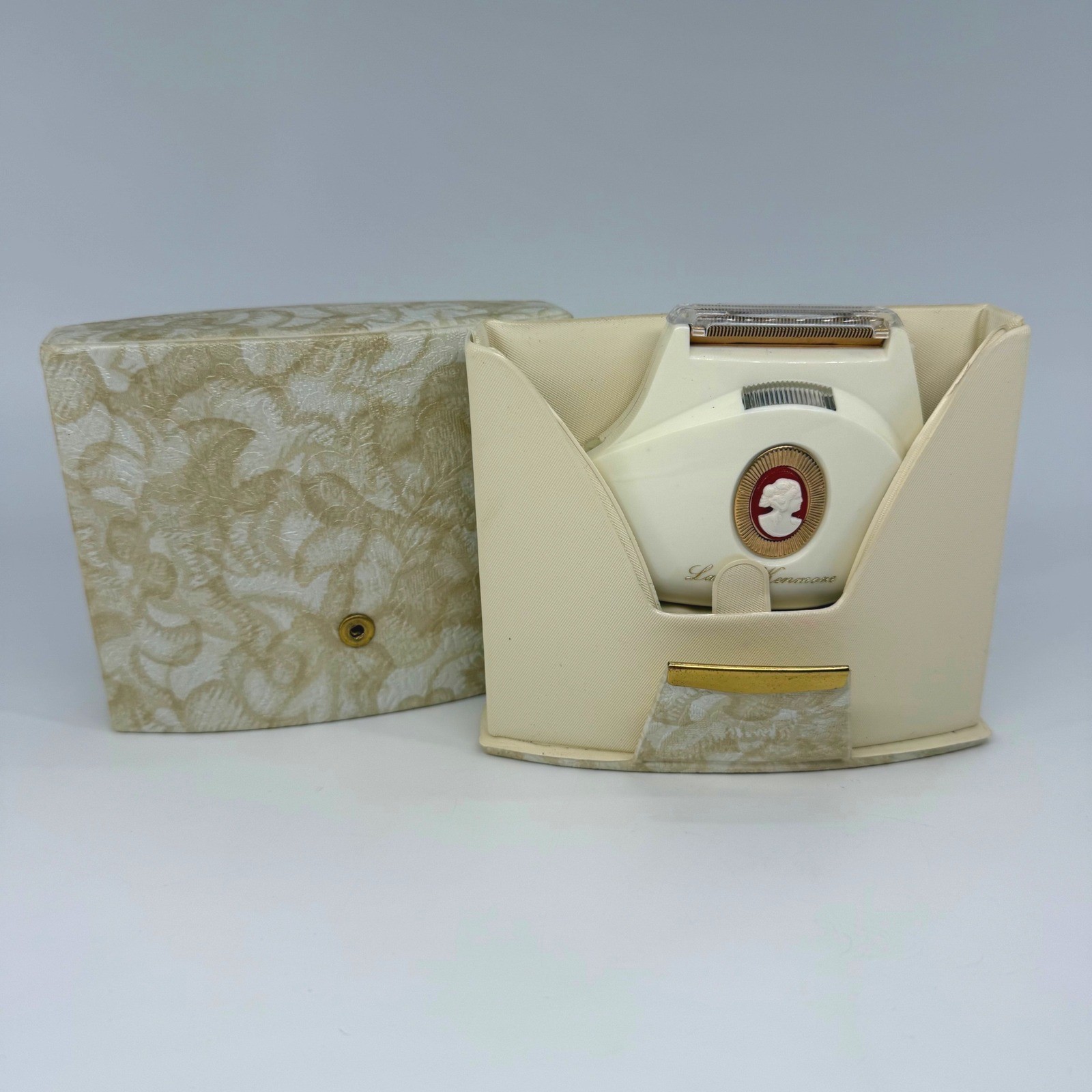 Vintage Lady Kenmore Cameo Electric Shaver 820-9395 Sears 1960s Working