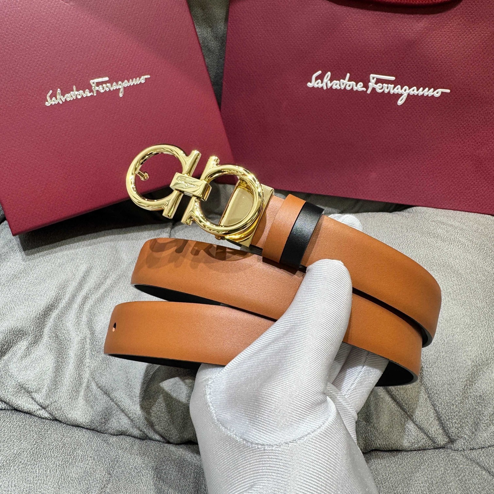 Salvatore Ferragamo Women Gancini Reversible Leather Belt