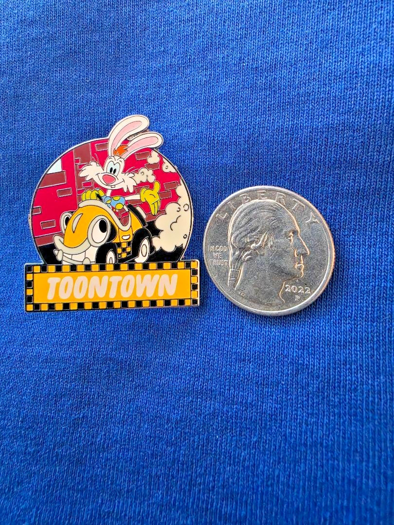 DISNEY PIN ROGER RABBIT TOONTOWN