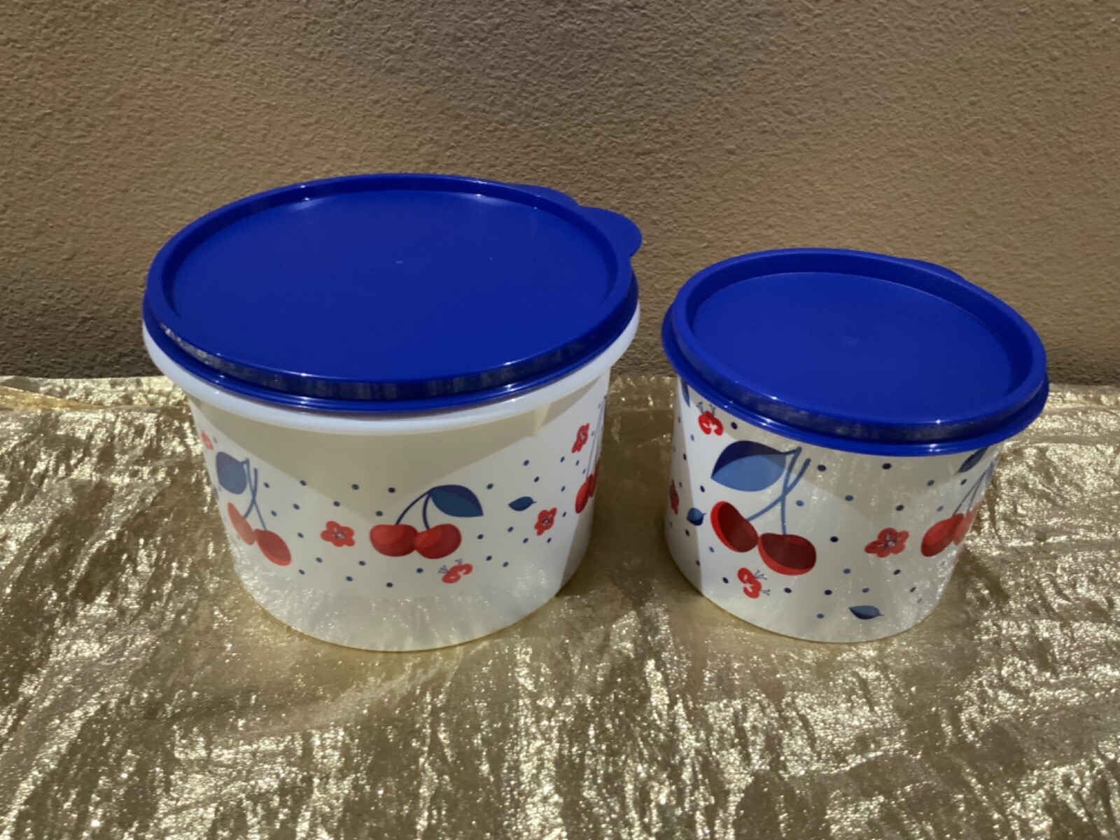 New Tupperware Beautiful Cherry Theme Stacking Canister Set/2 Royal Blue/White