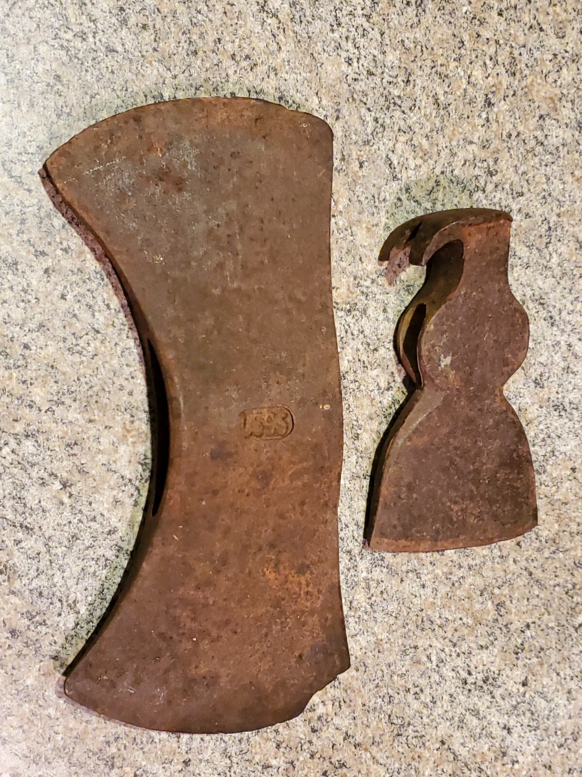 Woodings Verona Double Bit Axe US96 Axe Claw Hammer (B6)