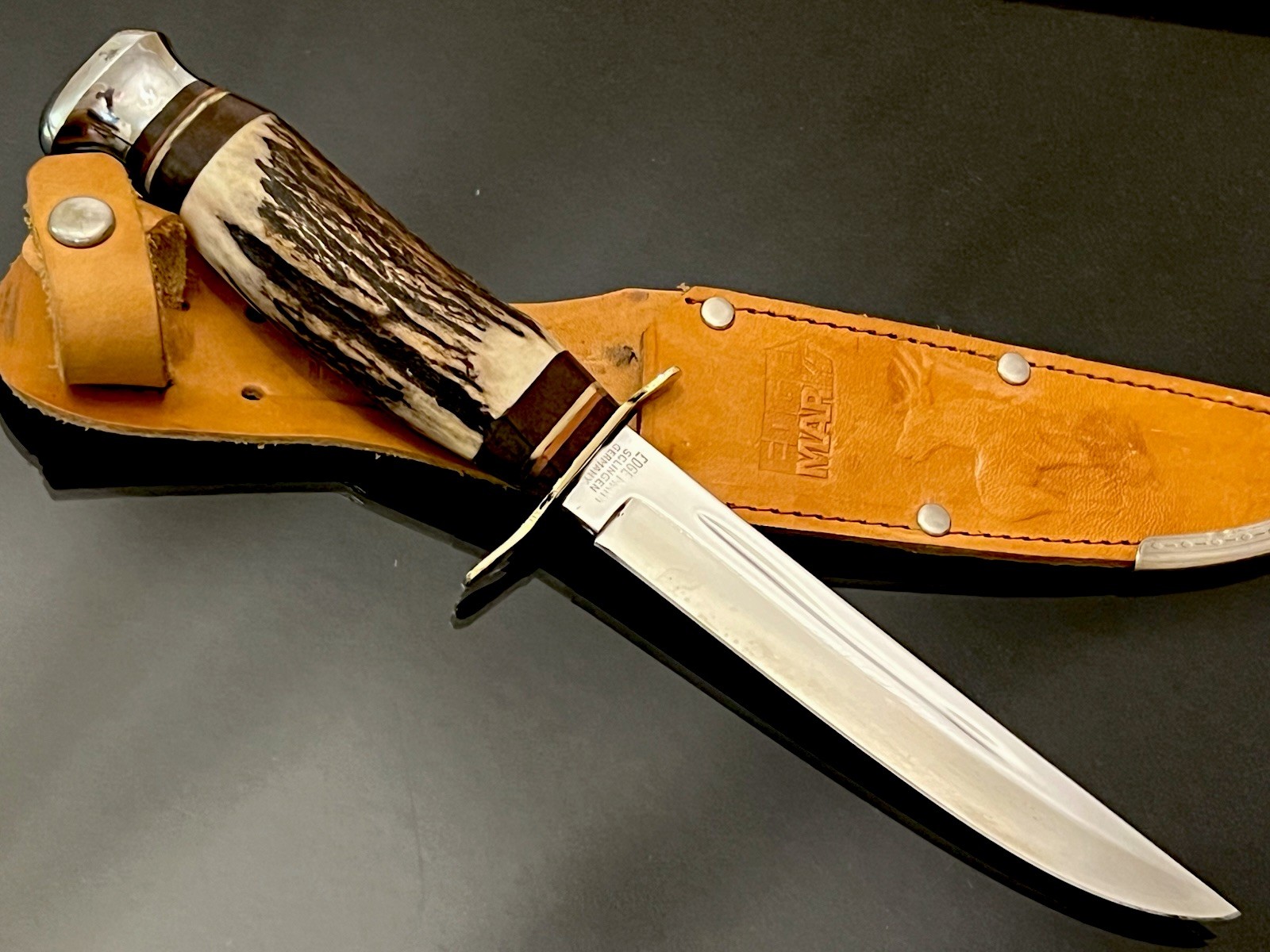 Vintage Edge Solingen Germany  Stag 9-1/8” Fixed Blade Hunting Knife Near Mint.