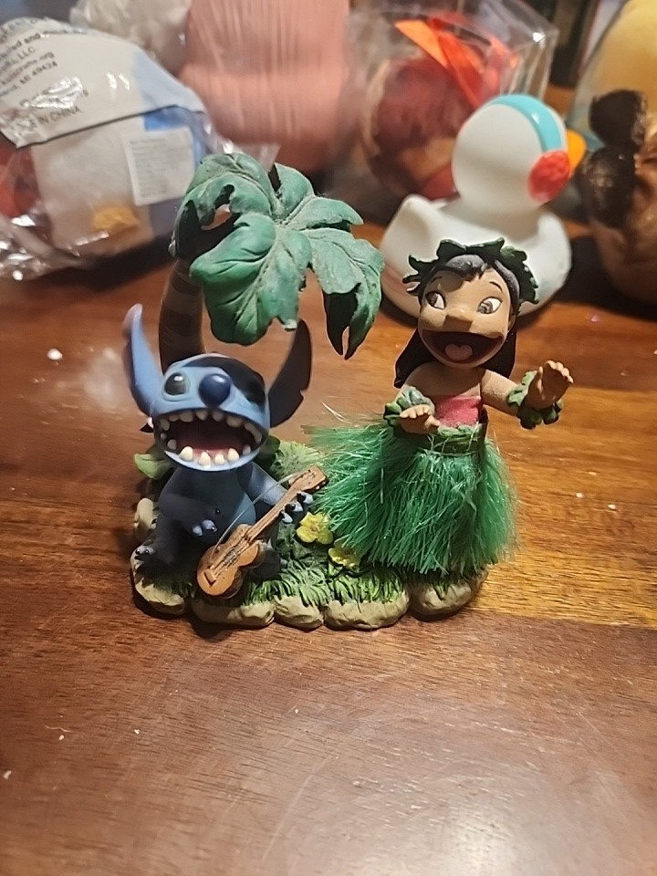 Disney Lilo & Stitch Hula Dancing Bobble Heads