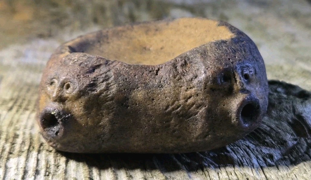 Extremely Rare Celtic Iron Age Therianthropic Quartzite Tallow-Lamp Double Bears Extremely Rare Celtic Iron Age Therianthropic Quartzite Tallow-Lamp Double Bears