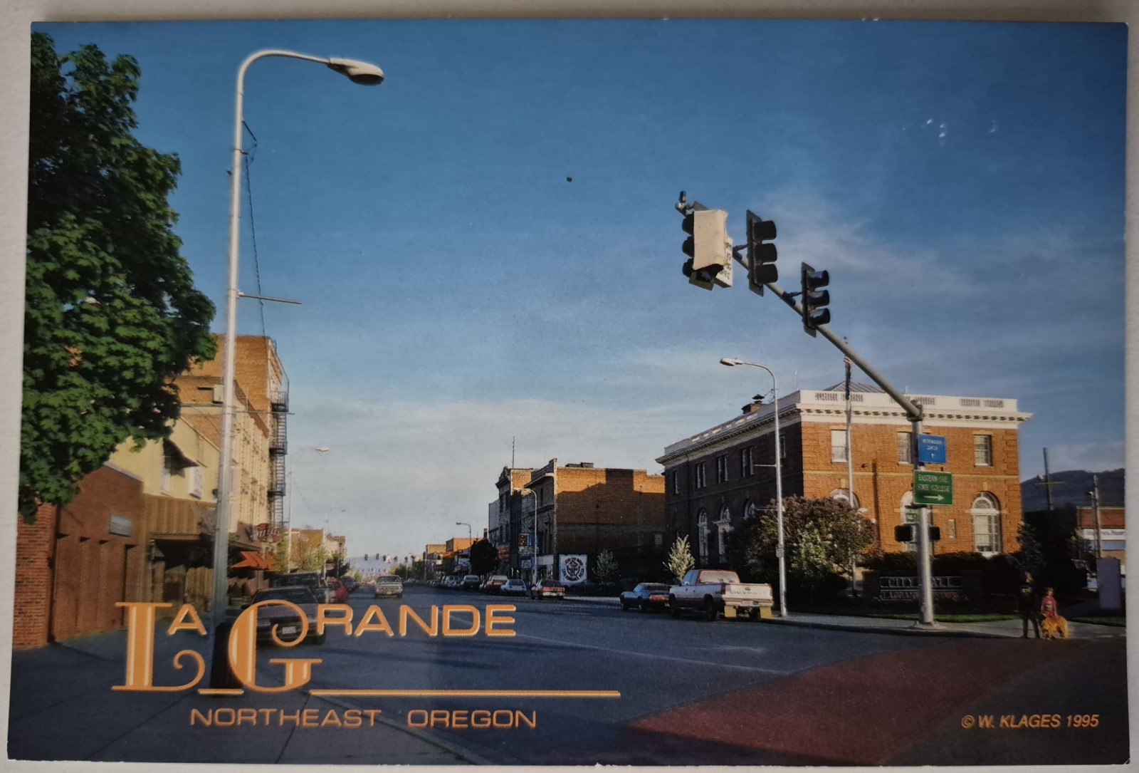 Vintage Postcard Street View La Grande Oregon  AA99