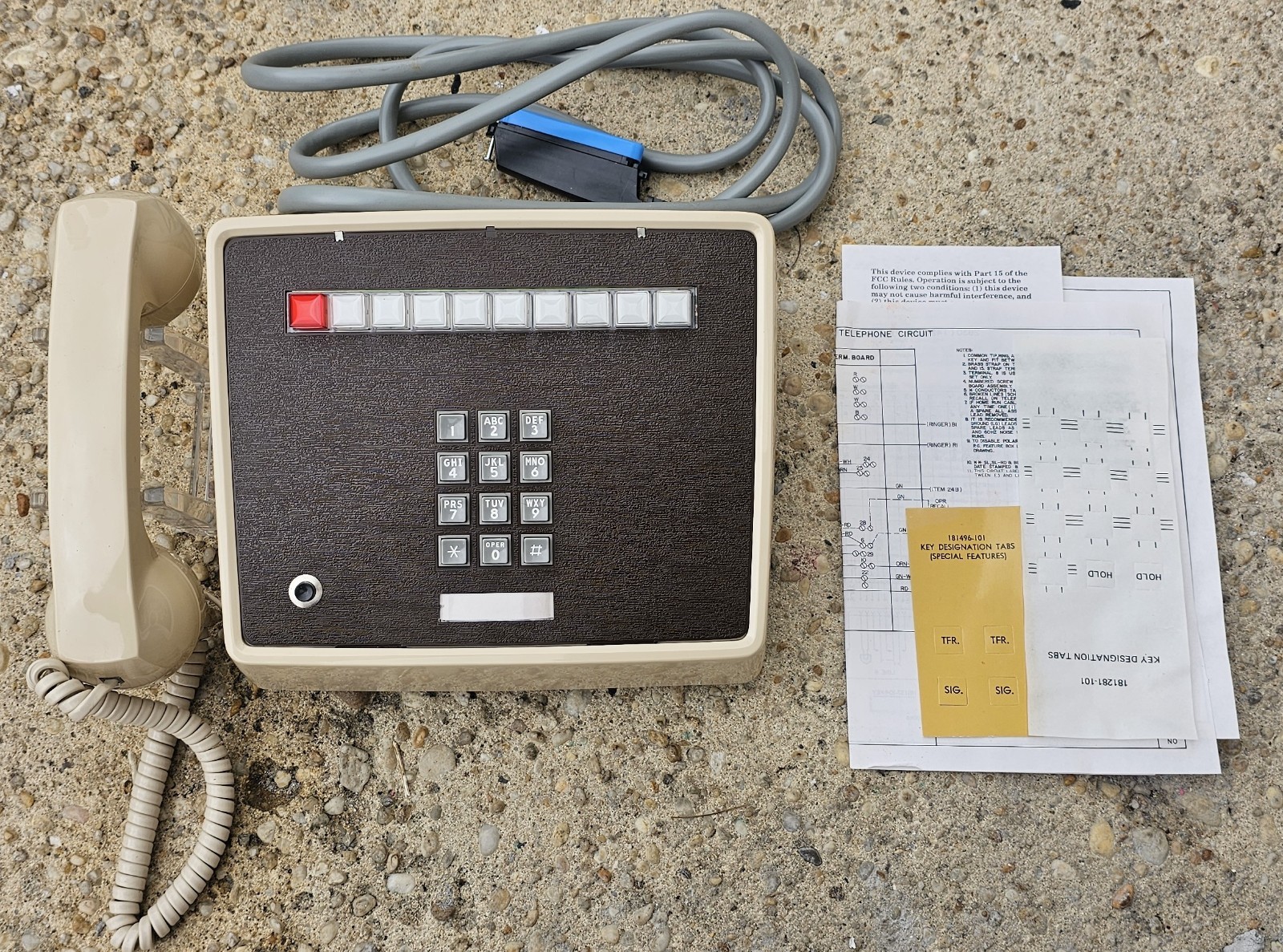 Vintage ITT Multi-Line Key 10/Desktop Telephone (ASH 8/97F ). New Old Stock