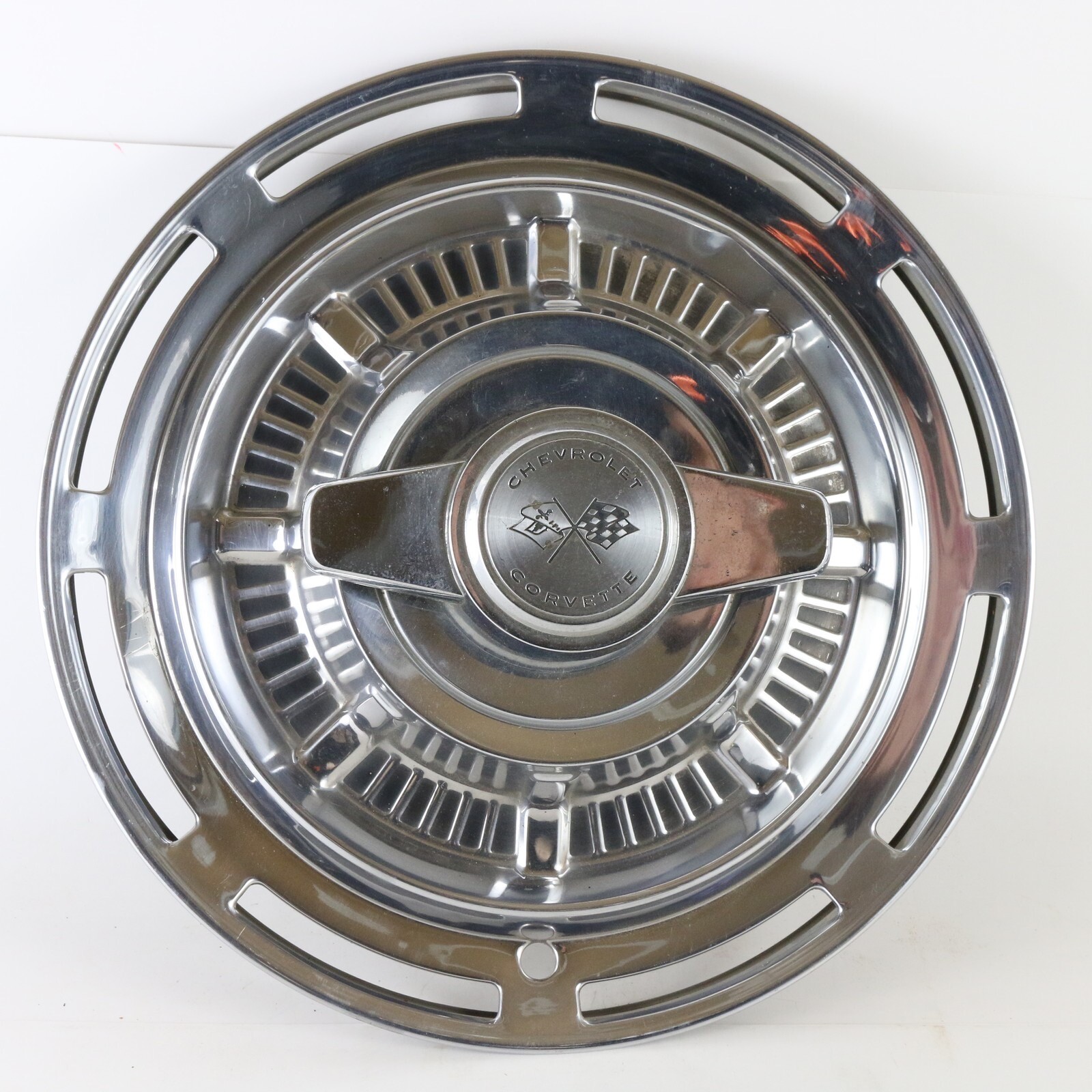 Vintage 1959-62 Chevrolet Corvette Metal Wheel Hubcap 14.25