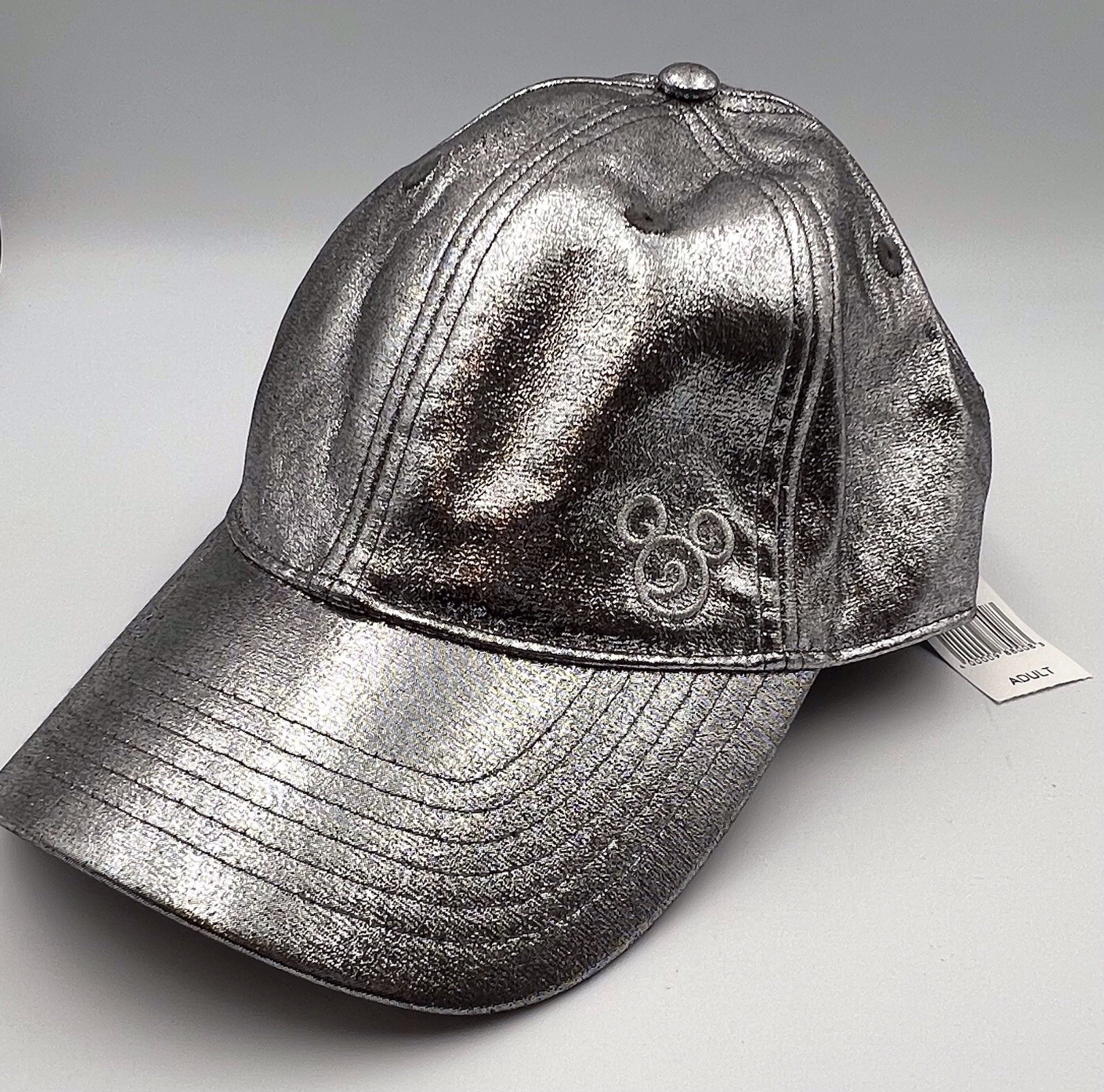 Walt Disney World Mickey Mouse Silver Metallic Baseball Cap NWT Disney Parks