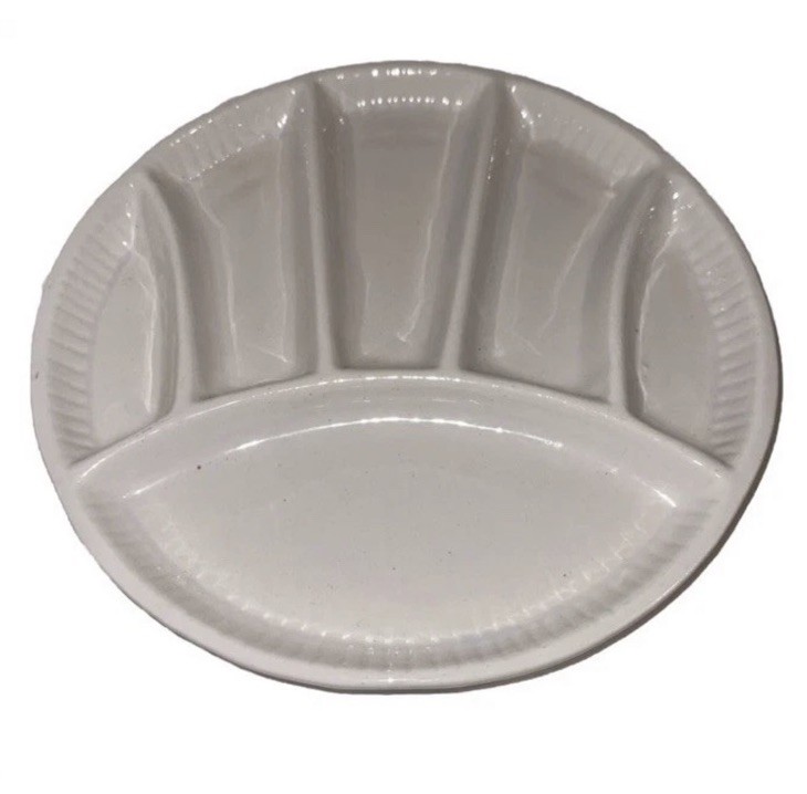 Nice VTG MCM Calif Pottery Divided Snack Fondue Or Paint Palette Plate White