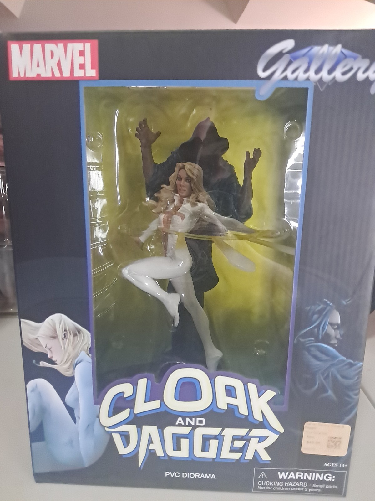 Diamond Select Marvel Cloak and Dagger PVC Figure NIB