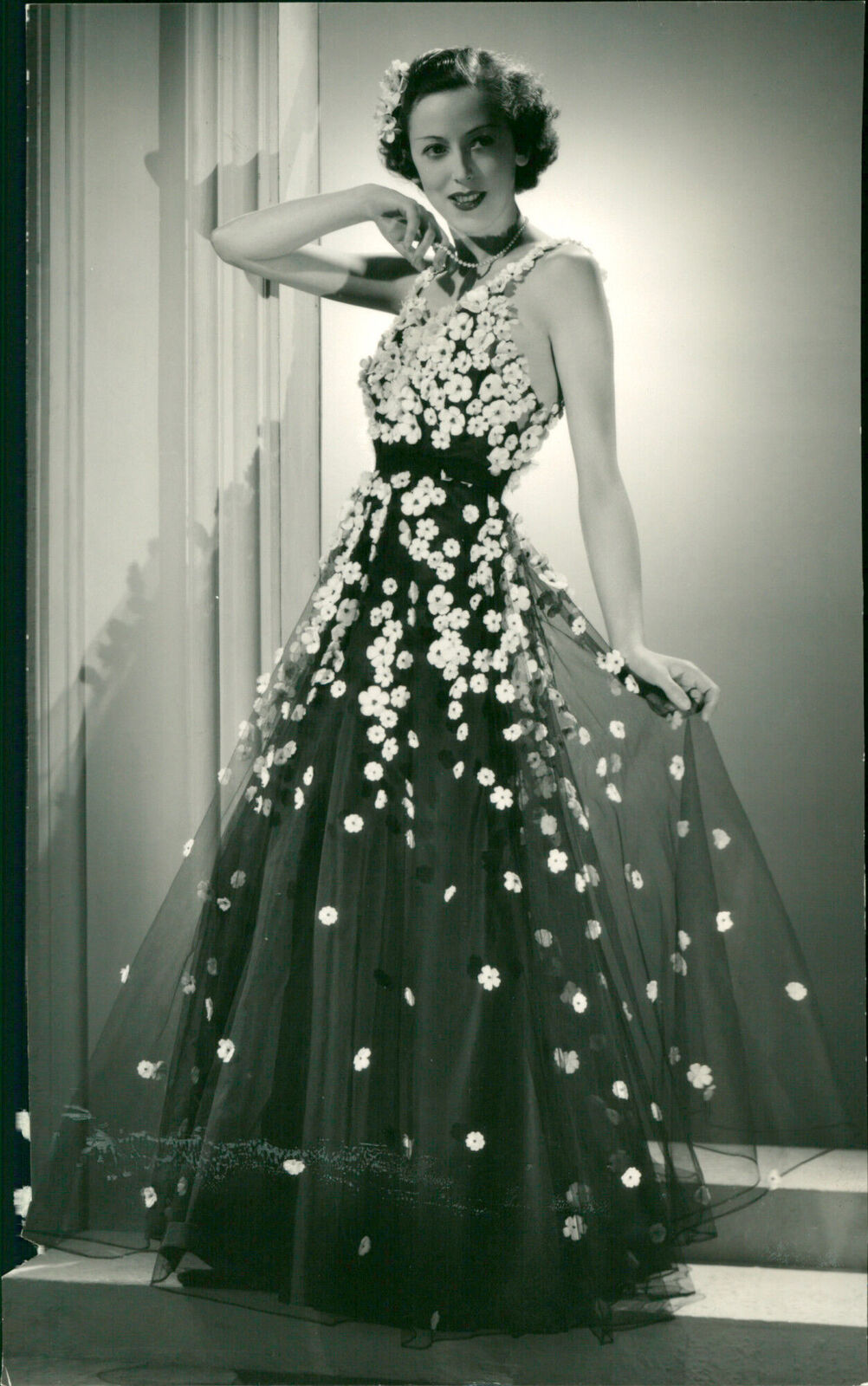 Long evening dress with flowers - Vintage Photograph 2598799
