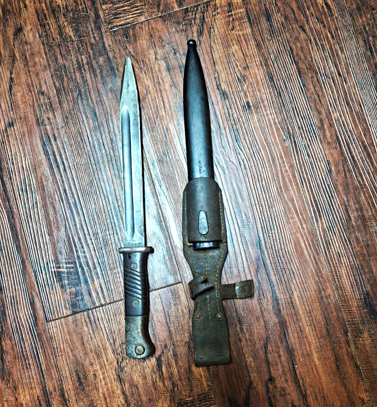 WW2 German K98 Bayonet Jos Corts Maker With Non Matching Scabbard And Frog