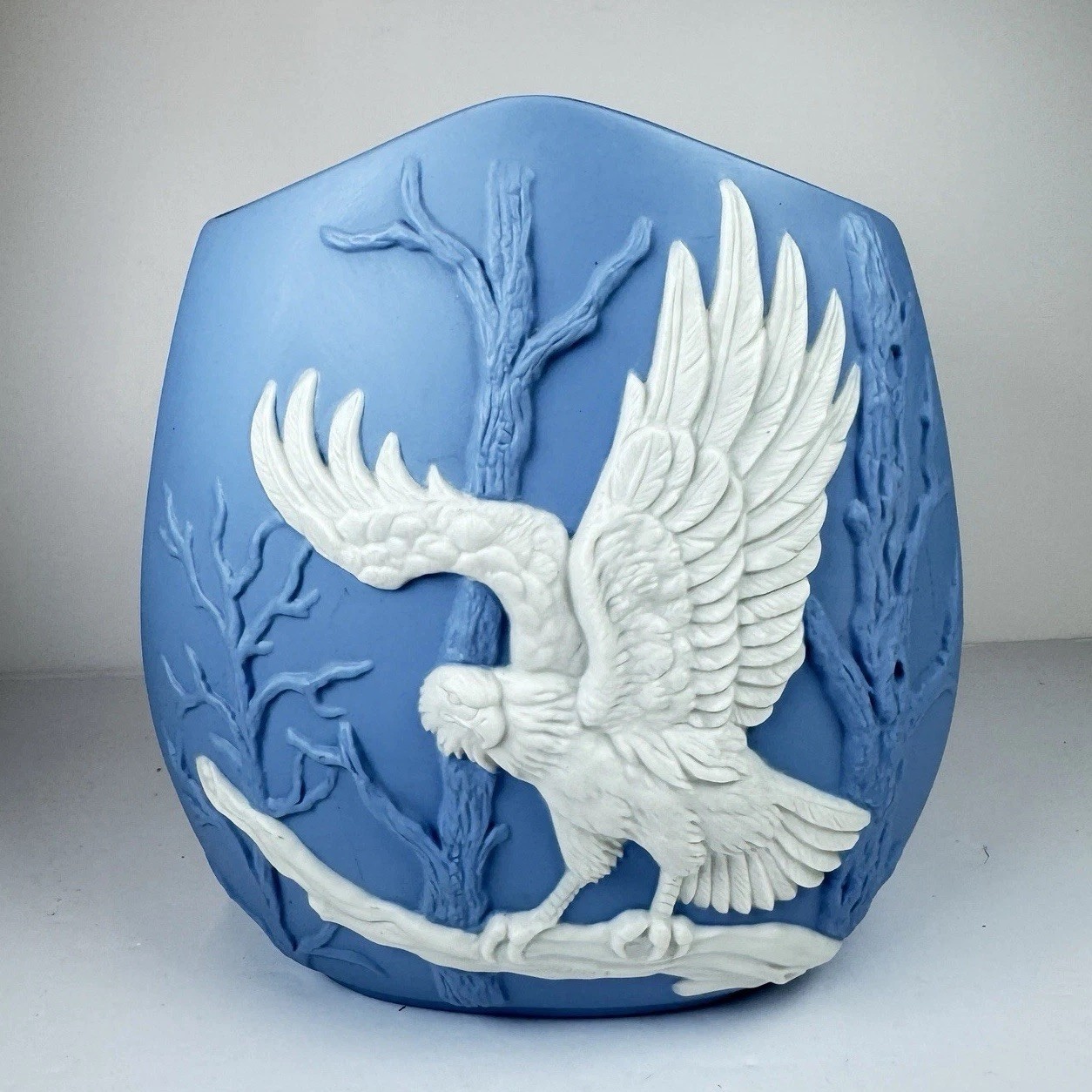 Vintage Blue Jasperware Bald Eagle Relief Vase Anchor Makers Mark Japan MCM