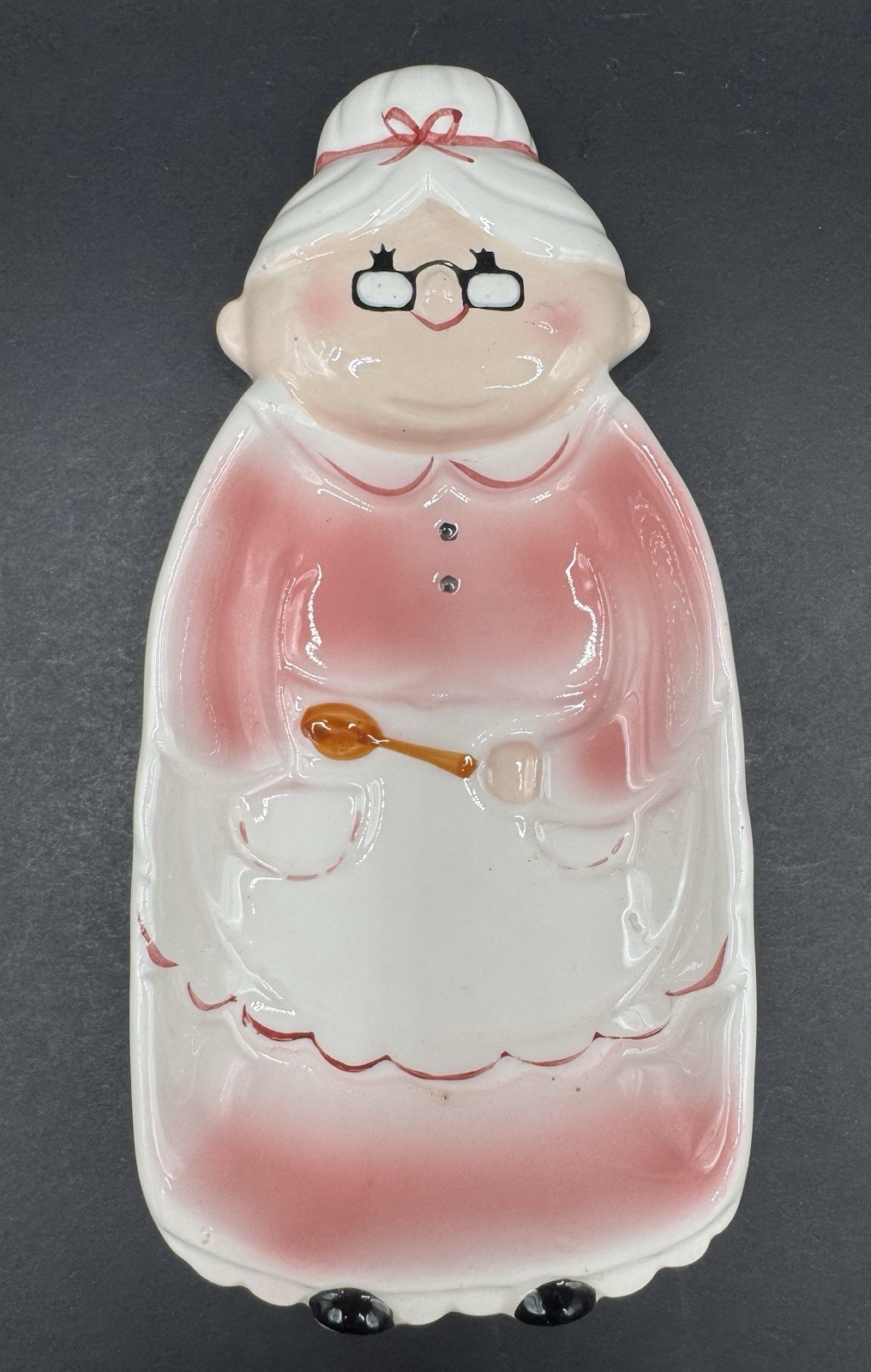 Vintage Grandma Spoon Rest Pink White Ceramic Granny Retro Kitchen Decor Kitsch
