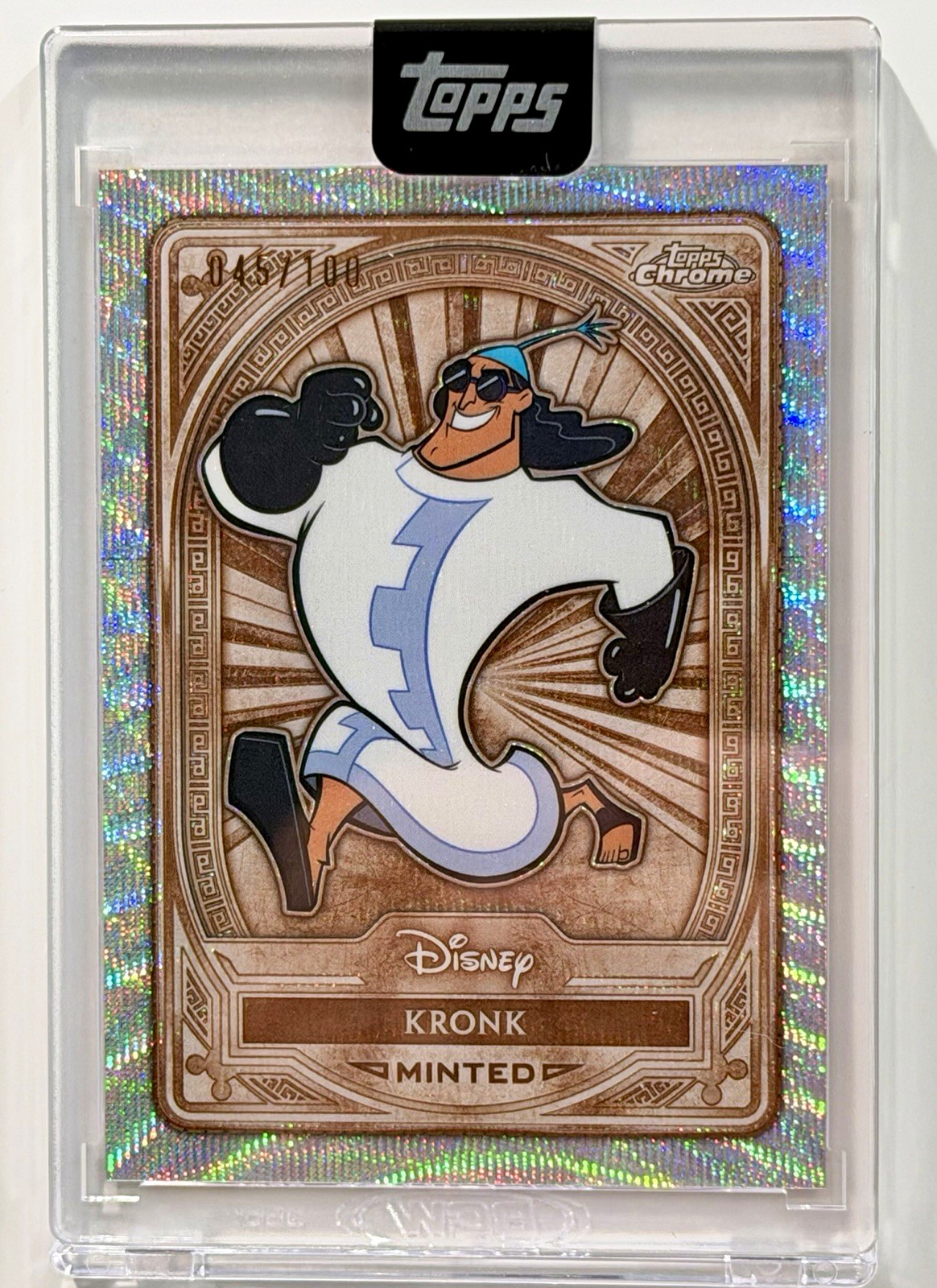 Topps 2025 Topps Chrome Disney Mint Kronk Encased #28 45/100 Topps 2025 Topps Chrome Disney Mint Kronk Encased #28 45/100