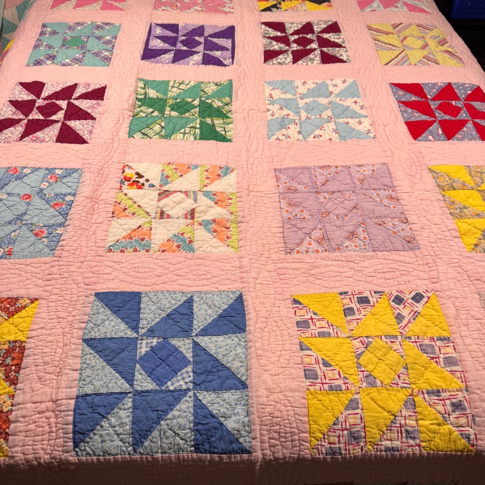 Vtg Hand Quilted Patchwork Star Quilt Pink Multi Color 80x88 Blanket FLAW CUTTER
