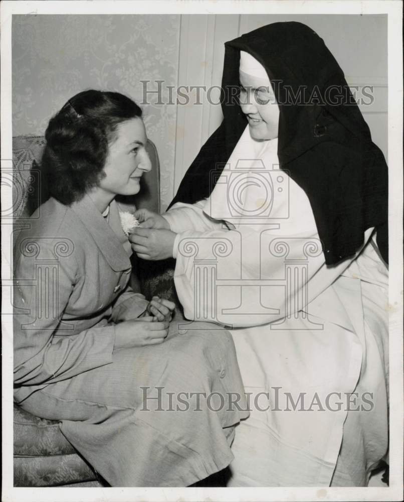 1950 Press Photo Beatrice & Sr. Mary of St. William at Home of the Good Shepherd