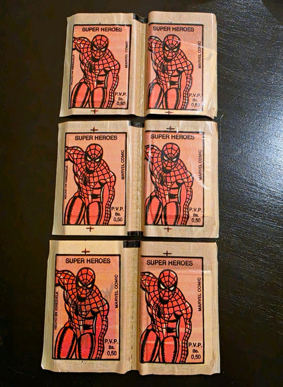 1980 Marvel Super Heroes Venezuela sticker packs Rare Pristine condition (3)