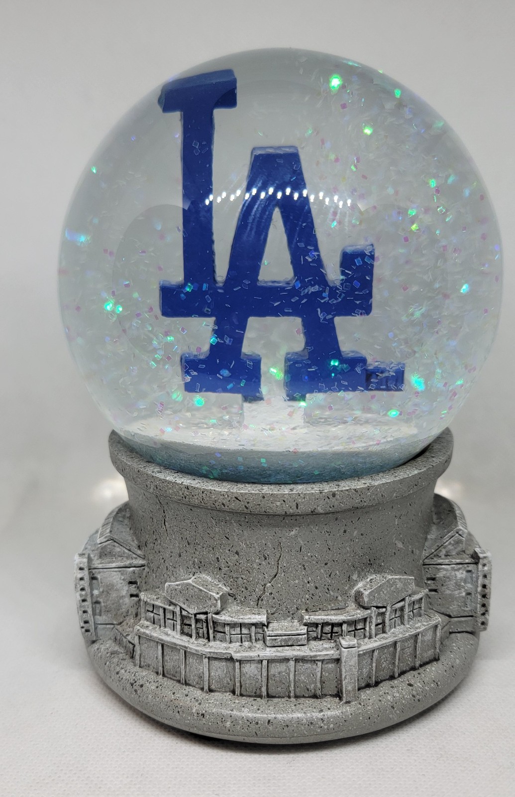 LA DODGER SNOW GLOBE WITH BOTTLE OPPENER 2025