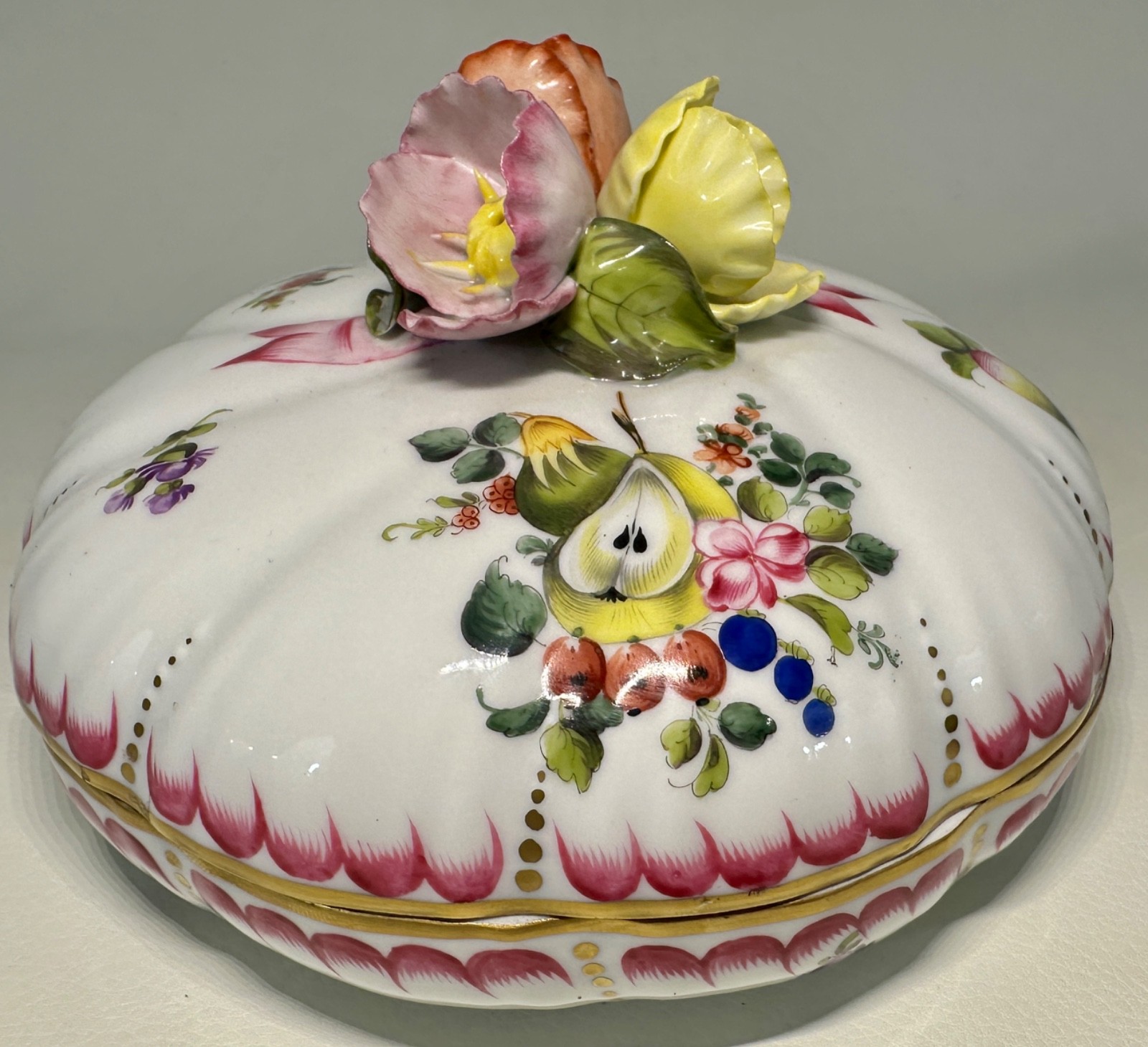 Herend Porcelain Queen Victoria Floral Candy Dish W Lid Hand Painted Fruit #6170