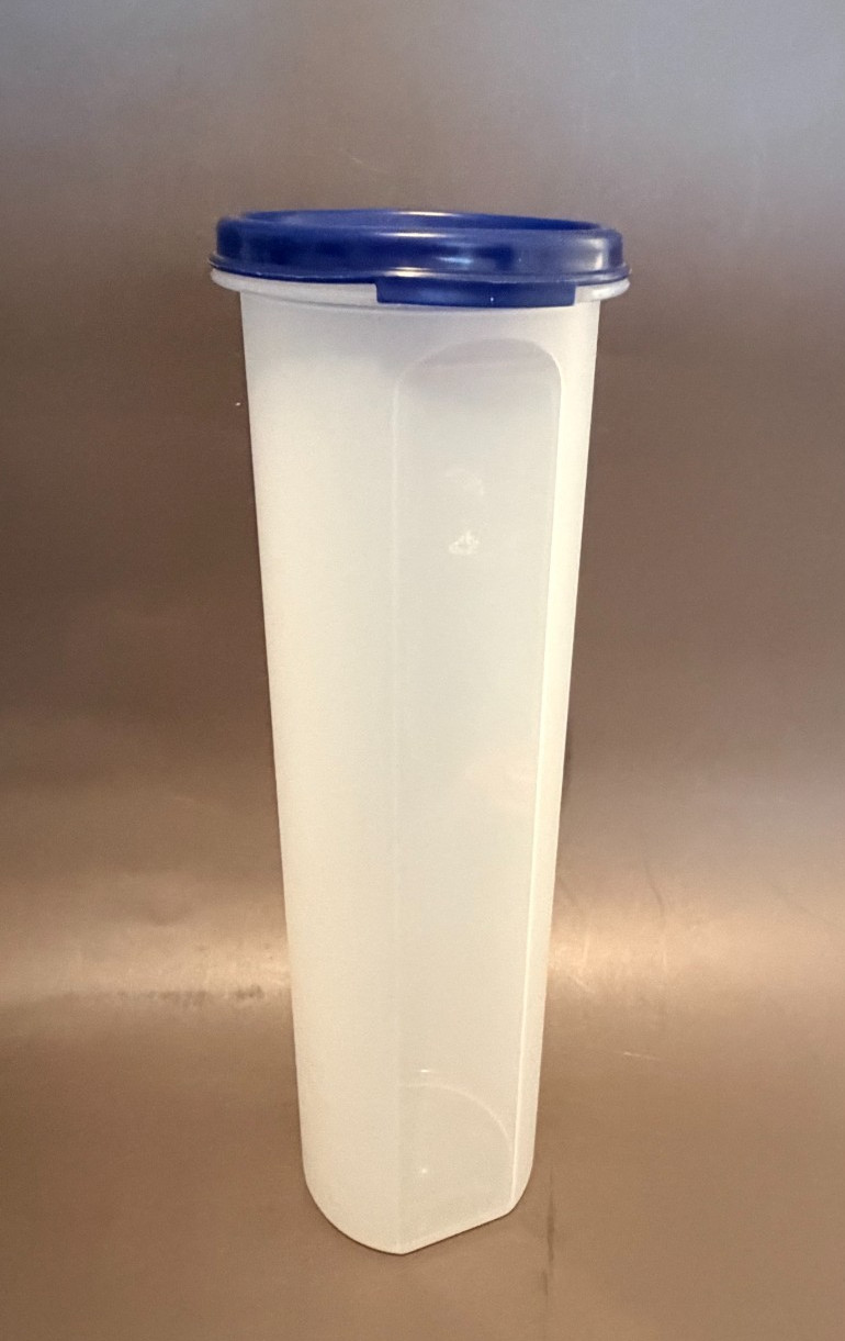 VTG Tupperware Modular Mates Spaghetti Keeper 1661 Clear Navy Lid BPA Free 11