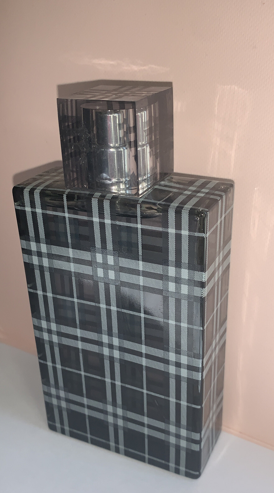 Burberry Brit Limited Edition Men 3.3 oz Eau de Toilette Spray. Burberry Brit Limited Edition Men 3.3 oz Eau de Toilette Spray.