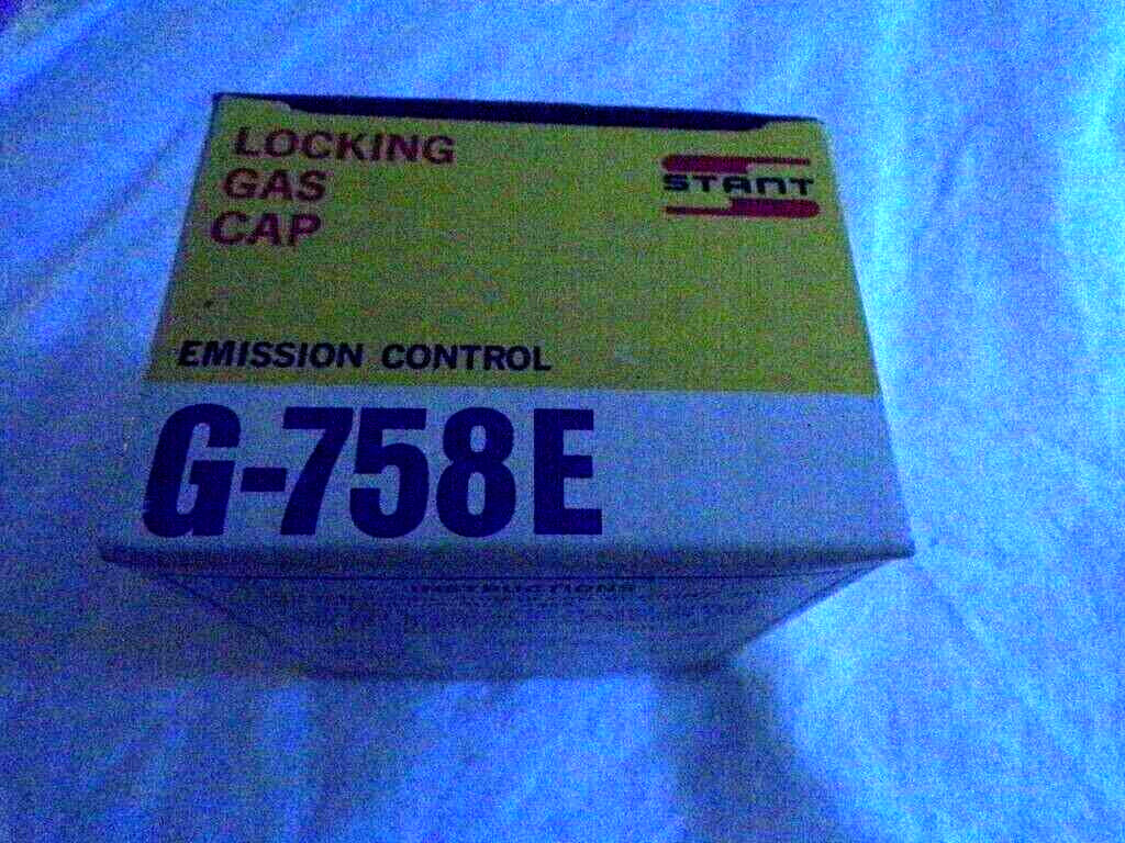 NOS Stant G-758E Locking Gas Cap 2 Keys Emission Control