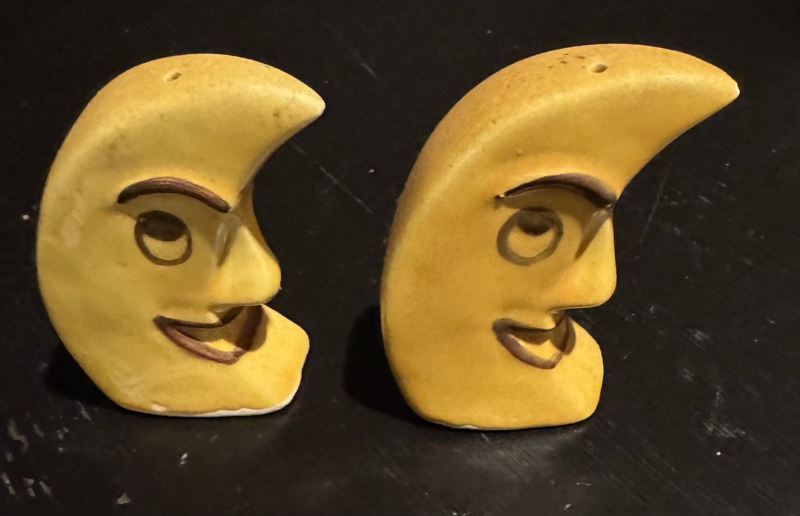 VINTAGE YELLOW CRESCENT MOON FACE CERAMIC SALT & PEPPER SHAKERS – MATCHING PAIR