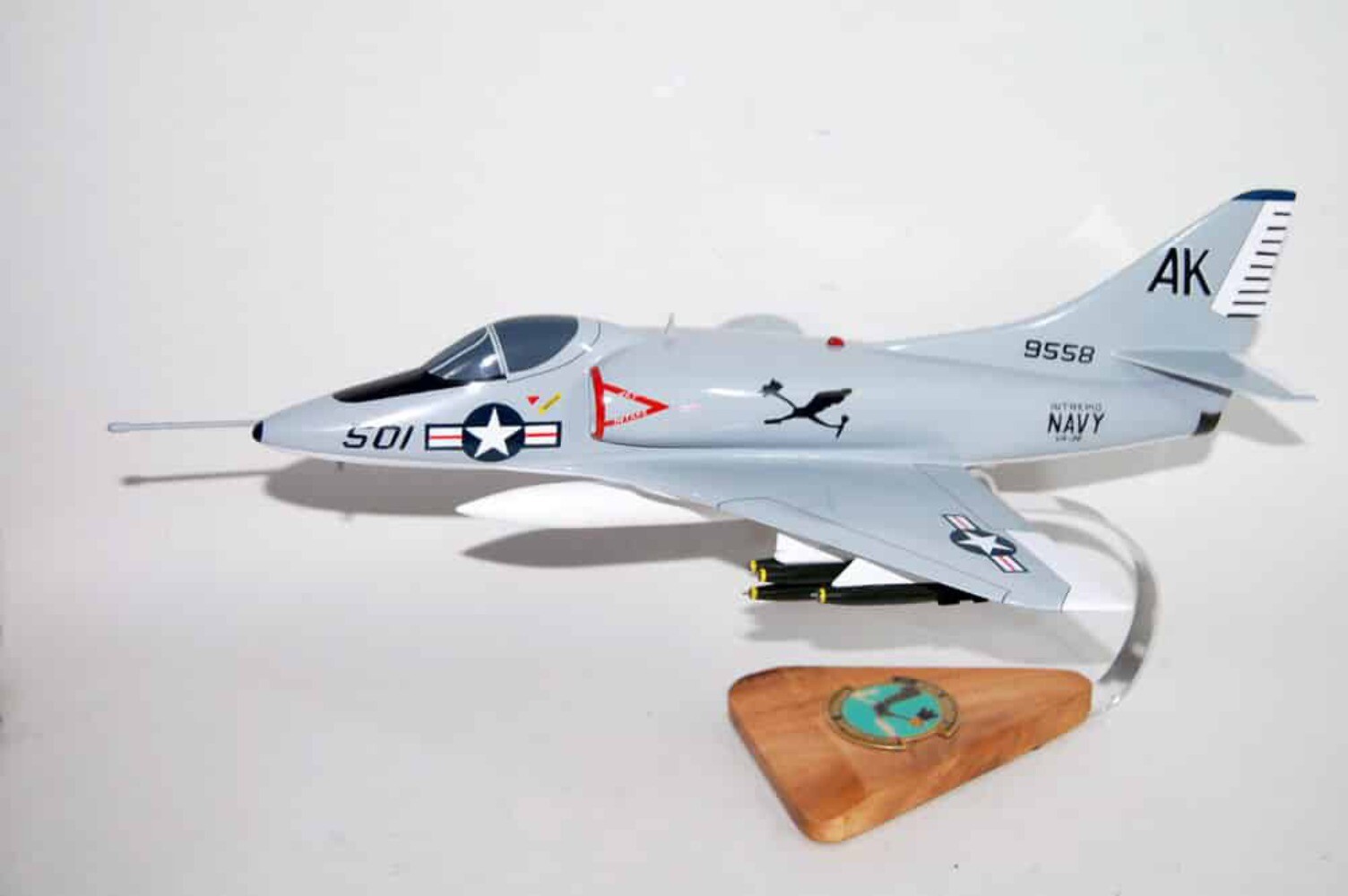 VA-36 Roadrunners A-4 Model, 1/27th Scale, Mahogany, Navy