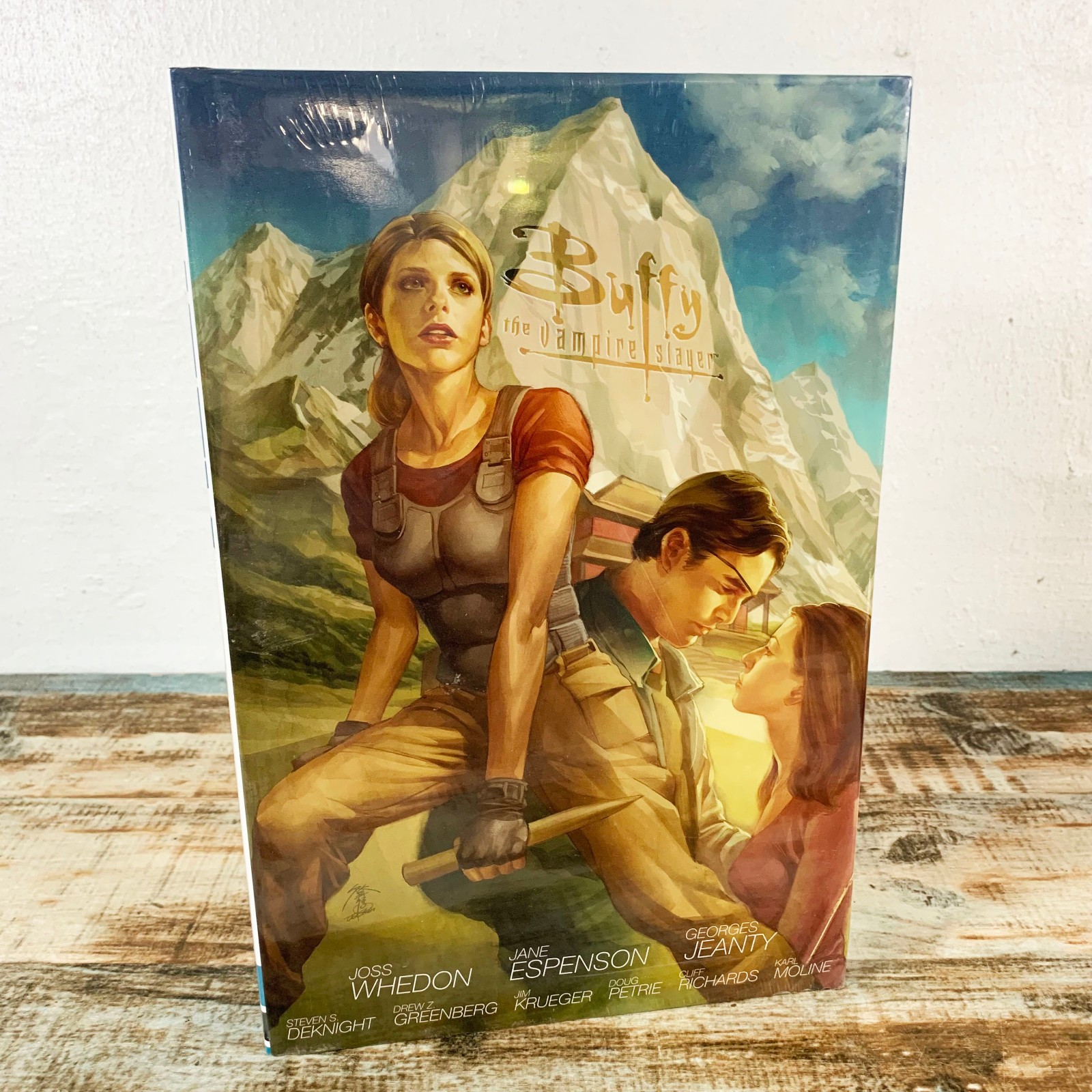 [NEW] Buffy the Vampire Slayer Season 8 Library Edition Volume 3 Joss Whedon